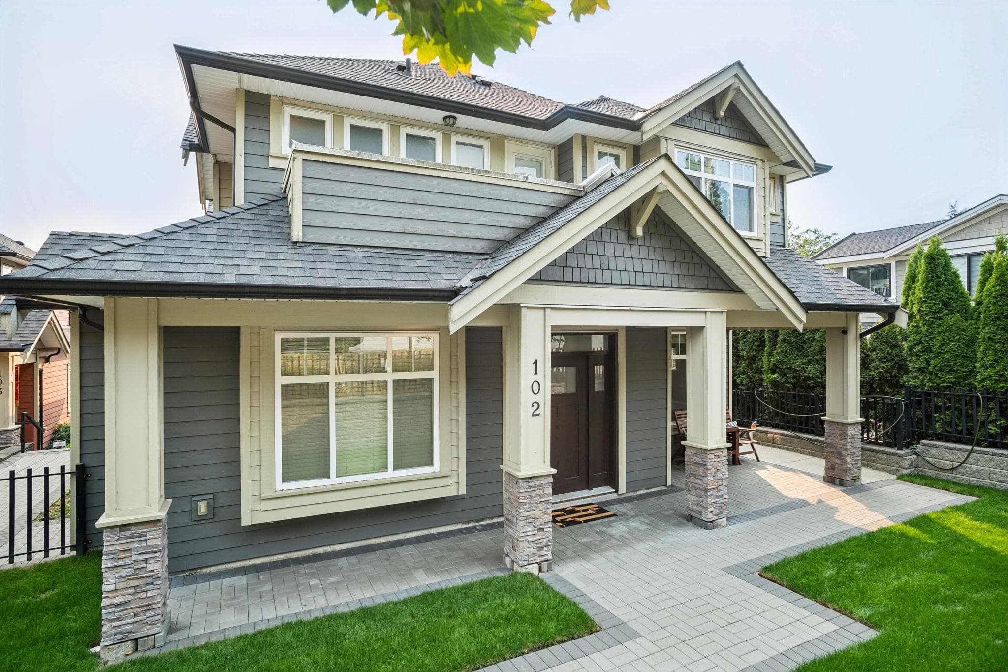 102 - 910 Delestre Avenue, Coquitlam, V3K 2G6 — photo 2