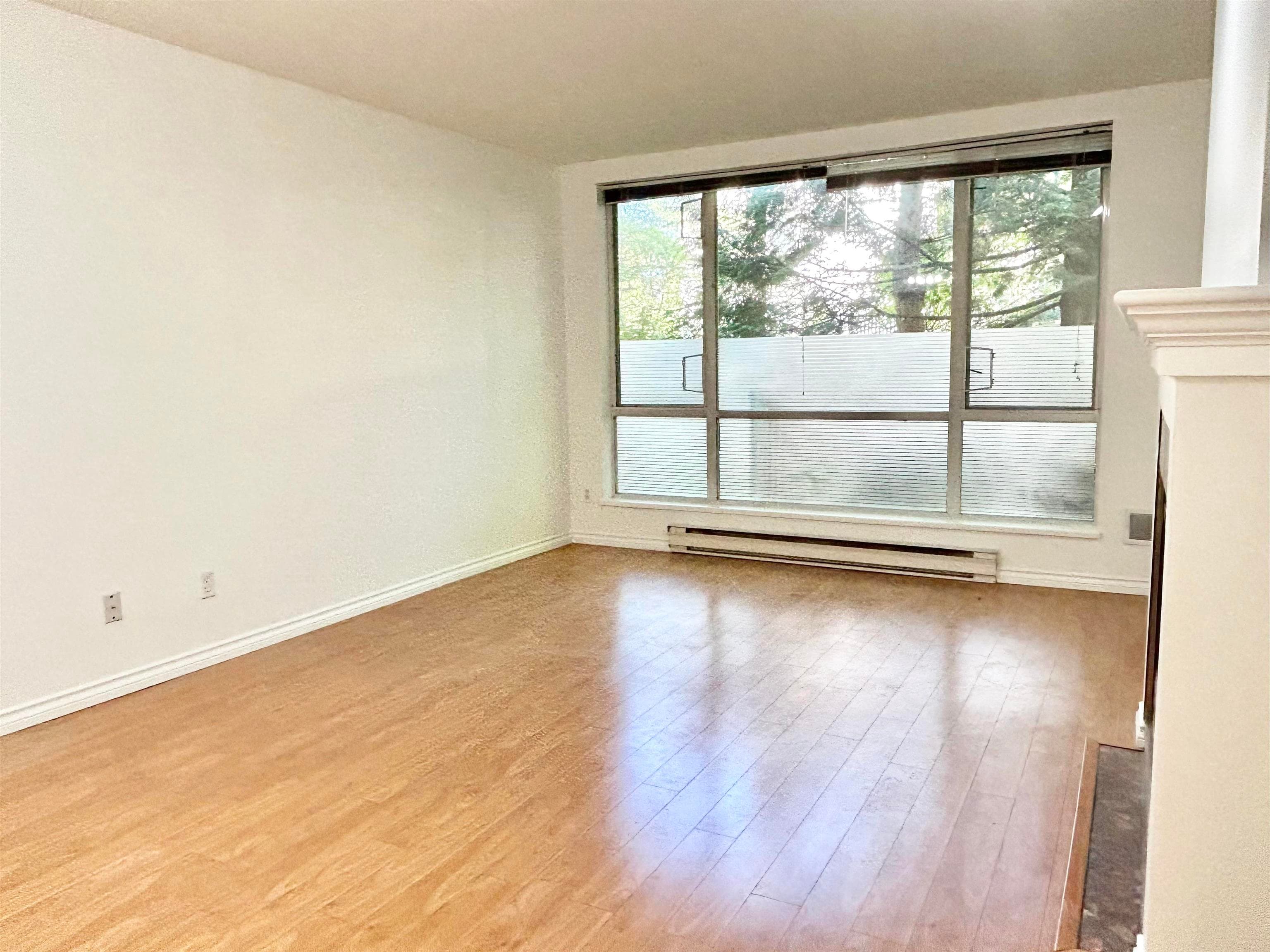 205 - 6742 Station Hill Court, Burnaby, V3N 4V2 — photo 4