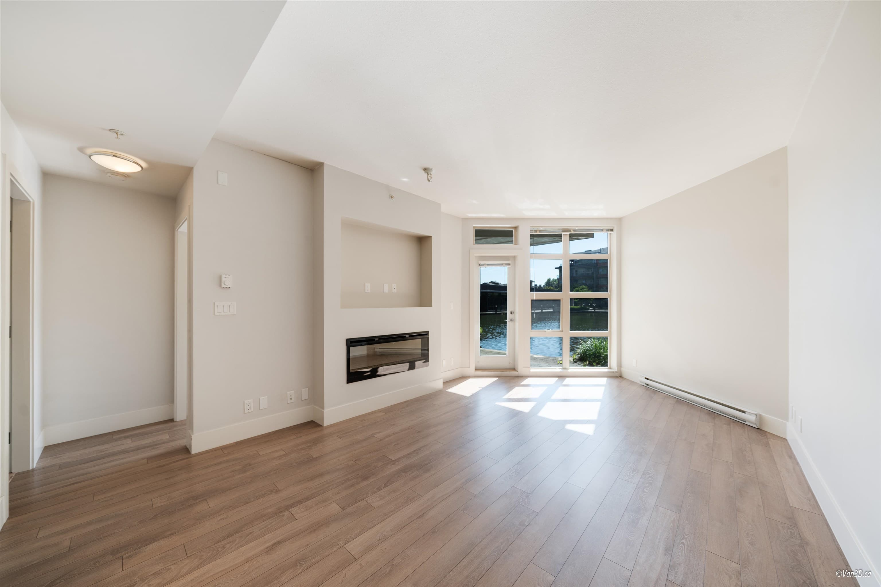 111 - 3606 Aldercrest Drive, North Vancouver, V7G 0A3 — photo 3