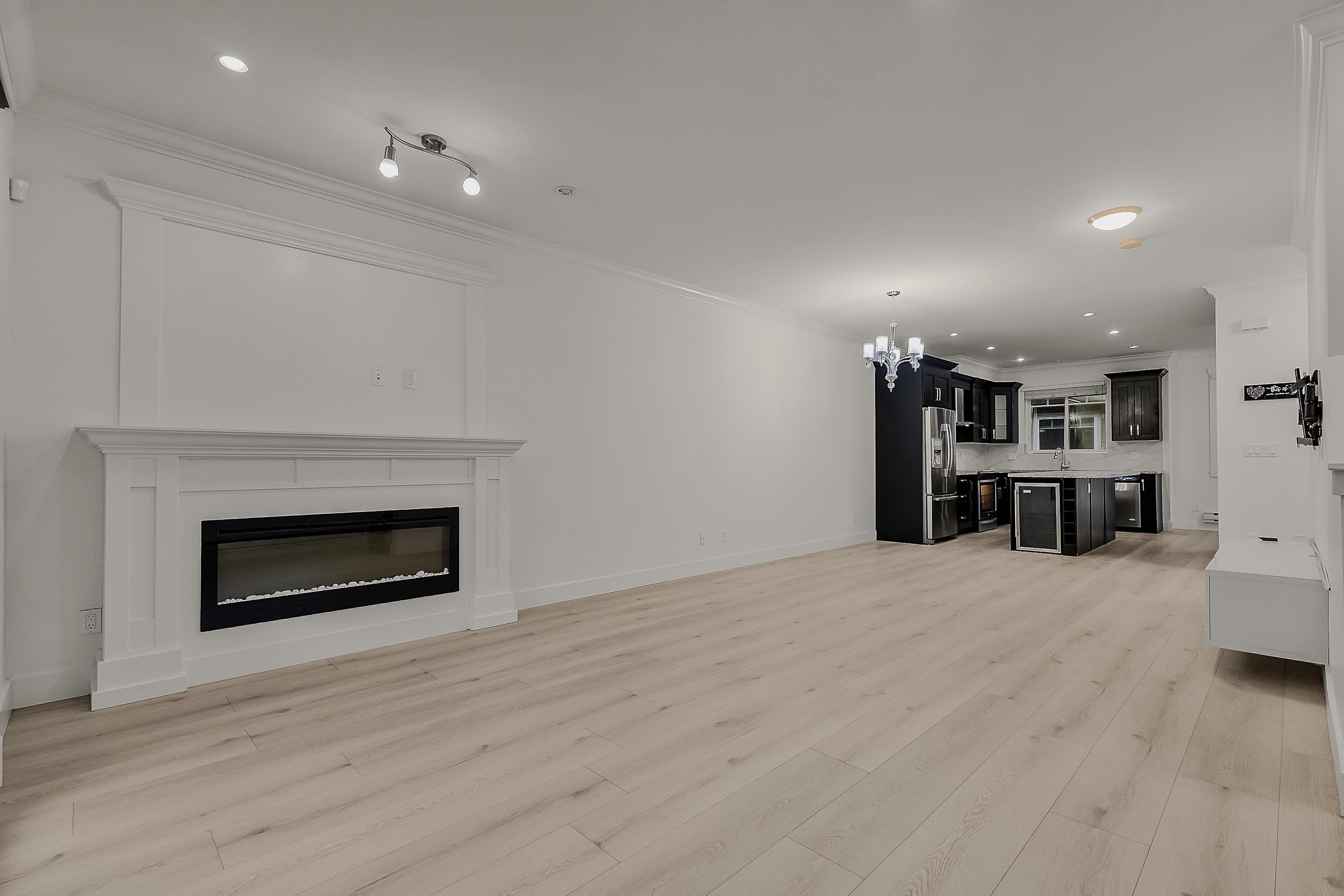 45 - 14285 64 Avenue, Surrey, V3W 1Z2 — photo 3