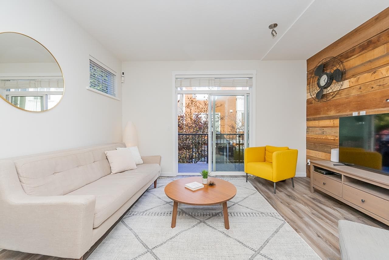 1 - 14905 60 Avenue, Surrey, V3S 1R8 — photo 5