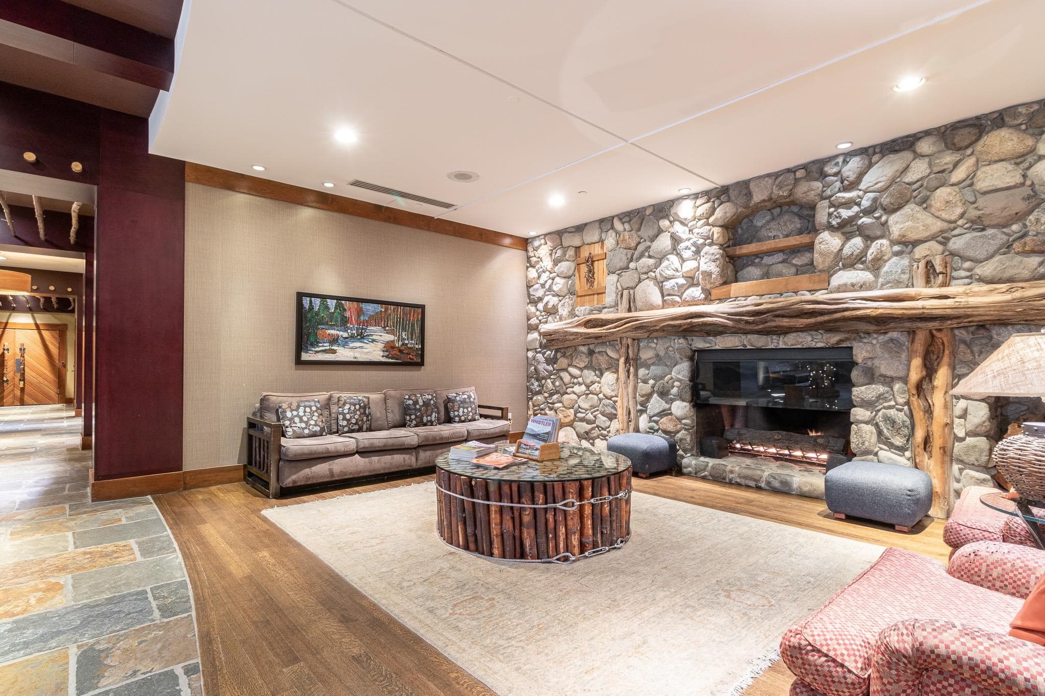 334A - 2036 London Lane, Whistler, V8E 0N7 — photo 4