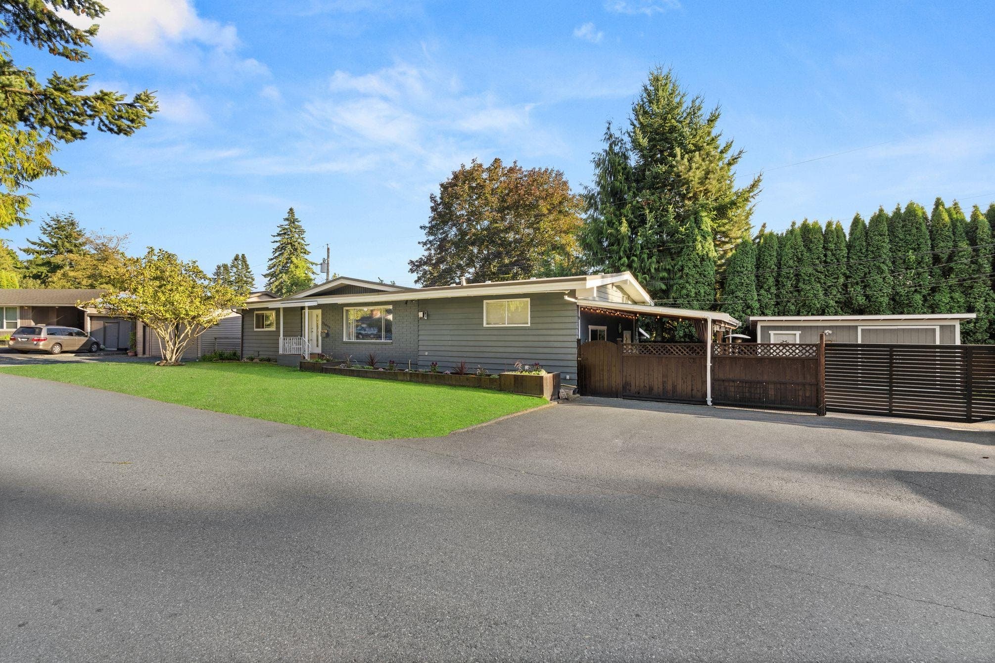 33690 Beechwood Drive, Abbotsford, V2S 1S4 — photo 3