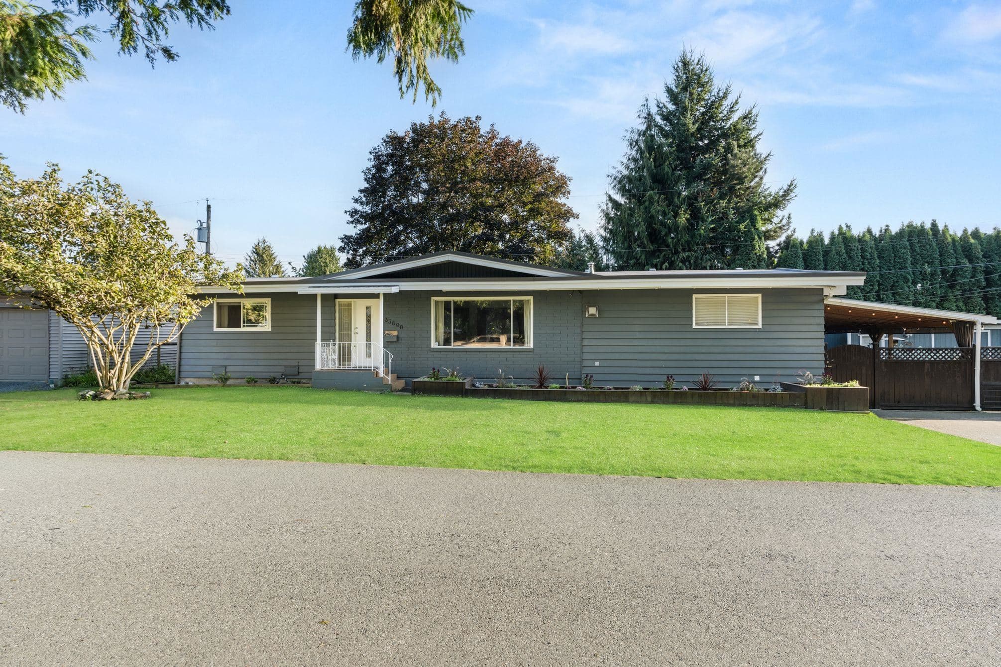 33690 Beechwood Drive, Abbotsford