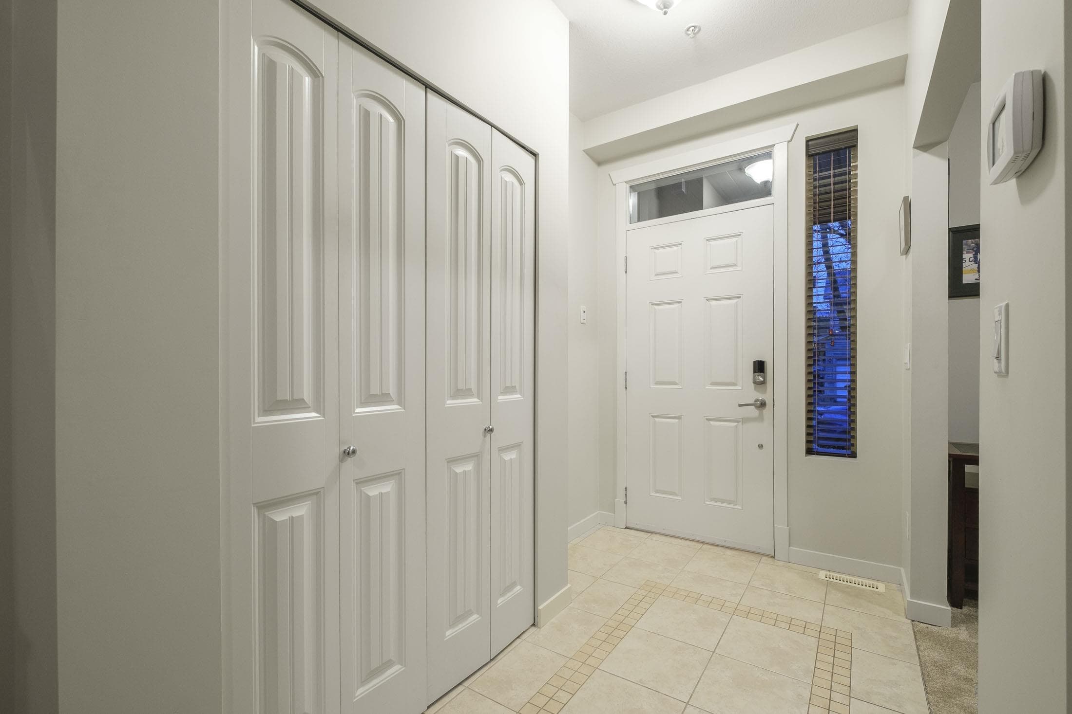 24883 106b Avenue, Maple Ridge, V2W 0E1 — photo 3