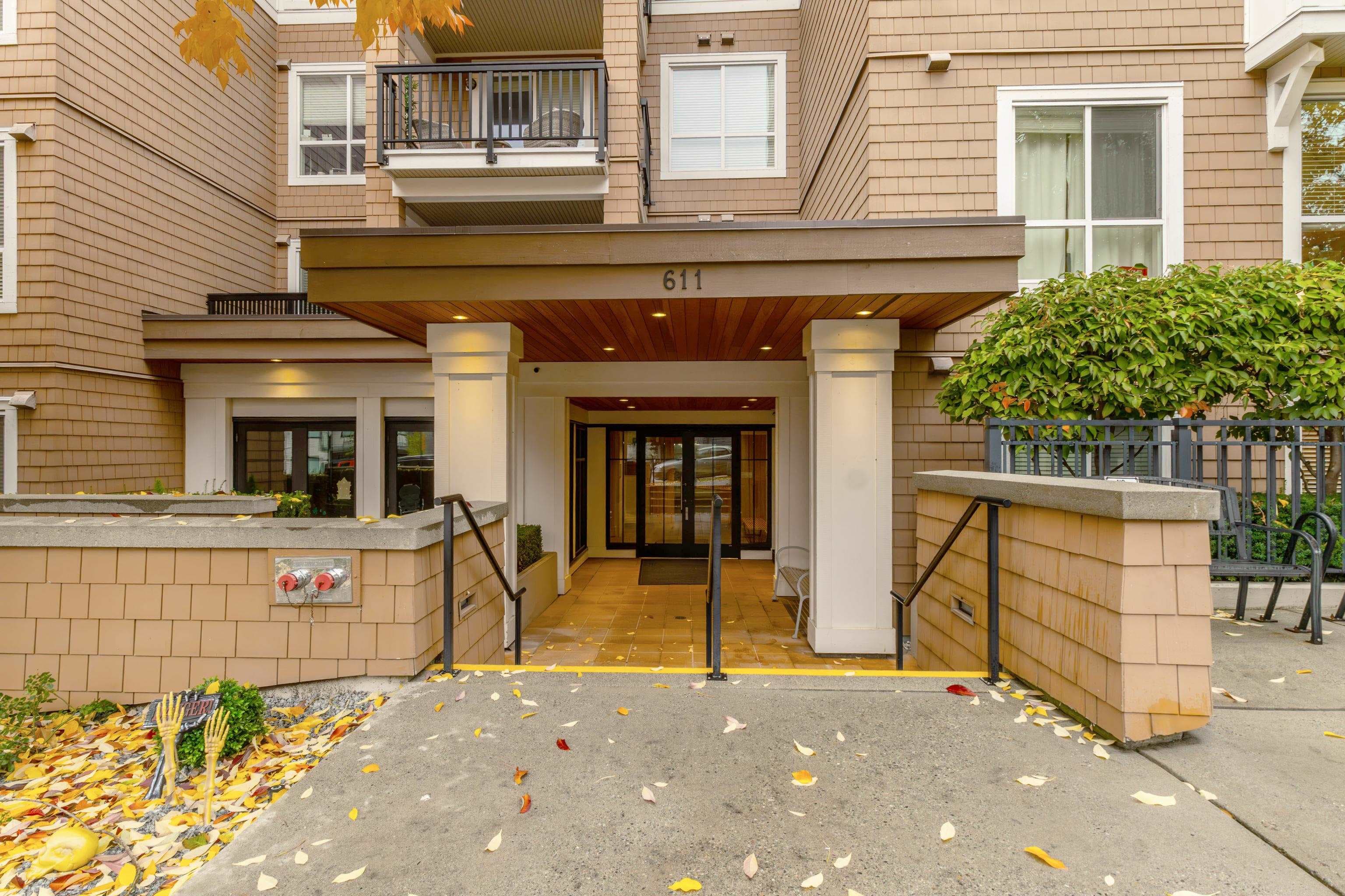 403 - 611 Regan Avenue, Coquitlam, V3J 0E5 — photo 2