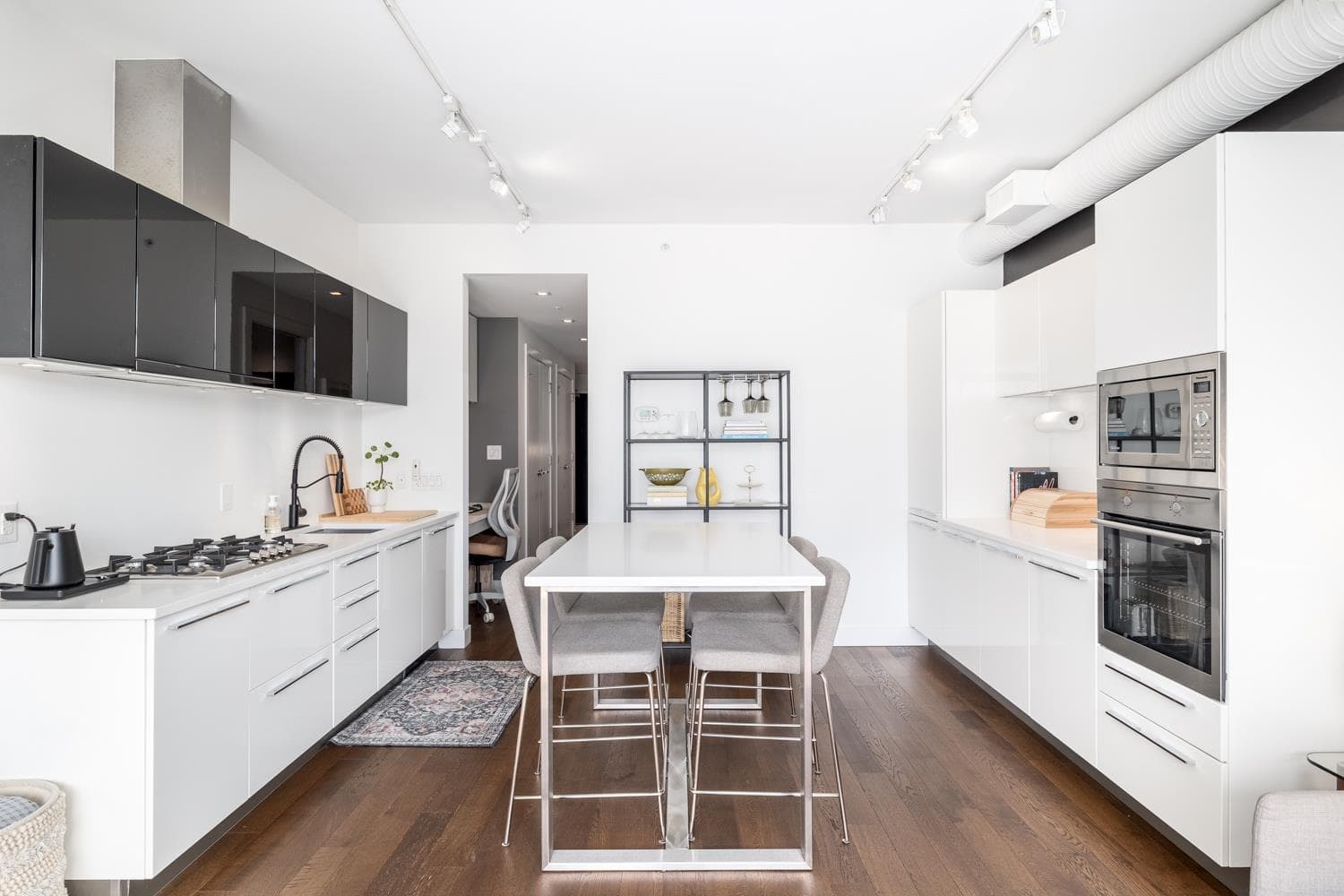 518 - 108 E 1st Avenue, Vancouver, V5T 0E4 — photo 3