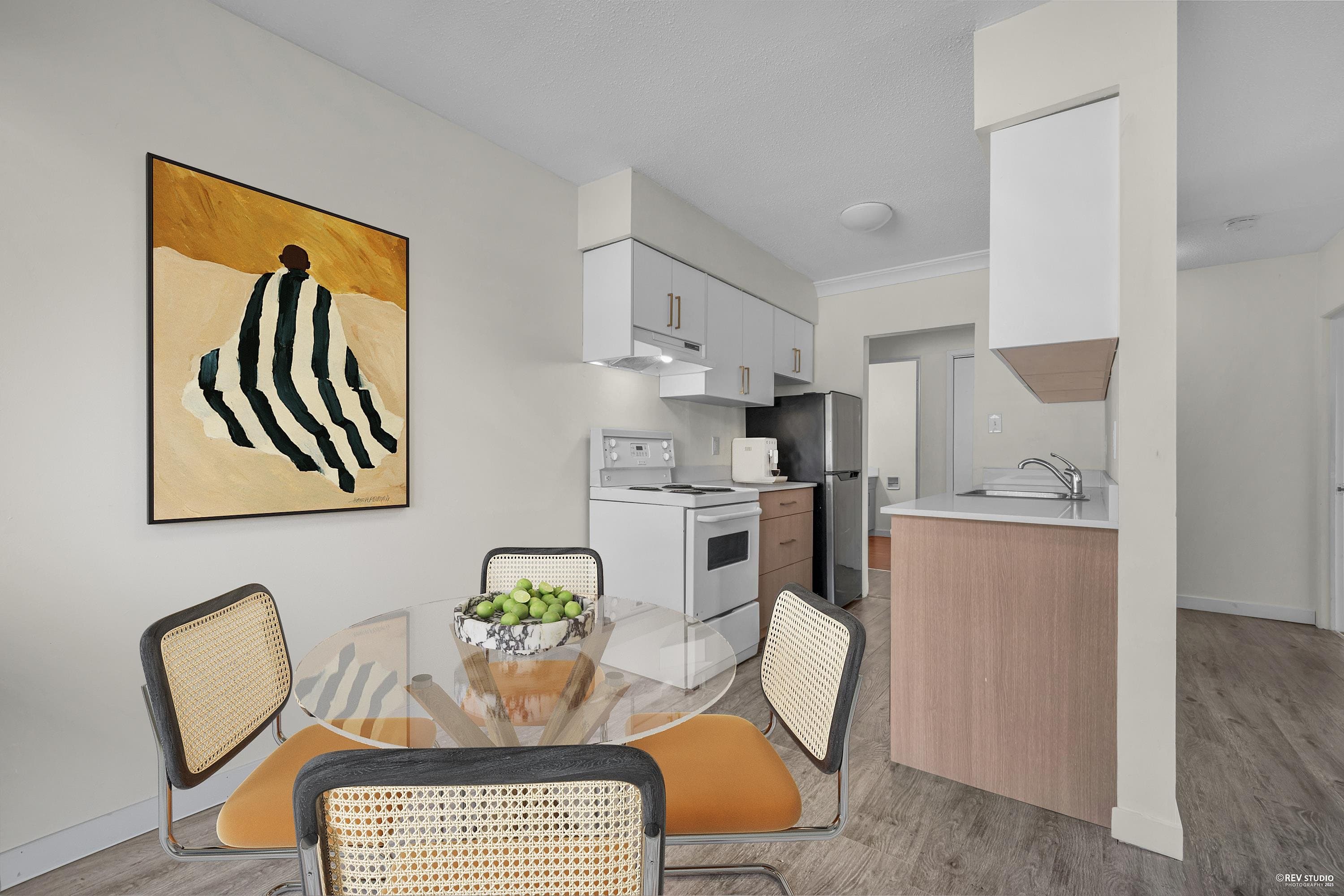 201 Laval Street, Coquitlam, V3K 4W2 — photo 3