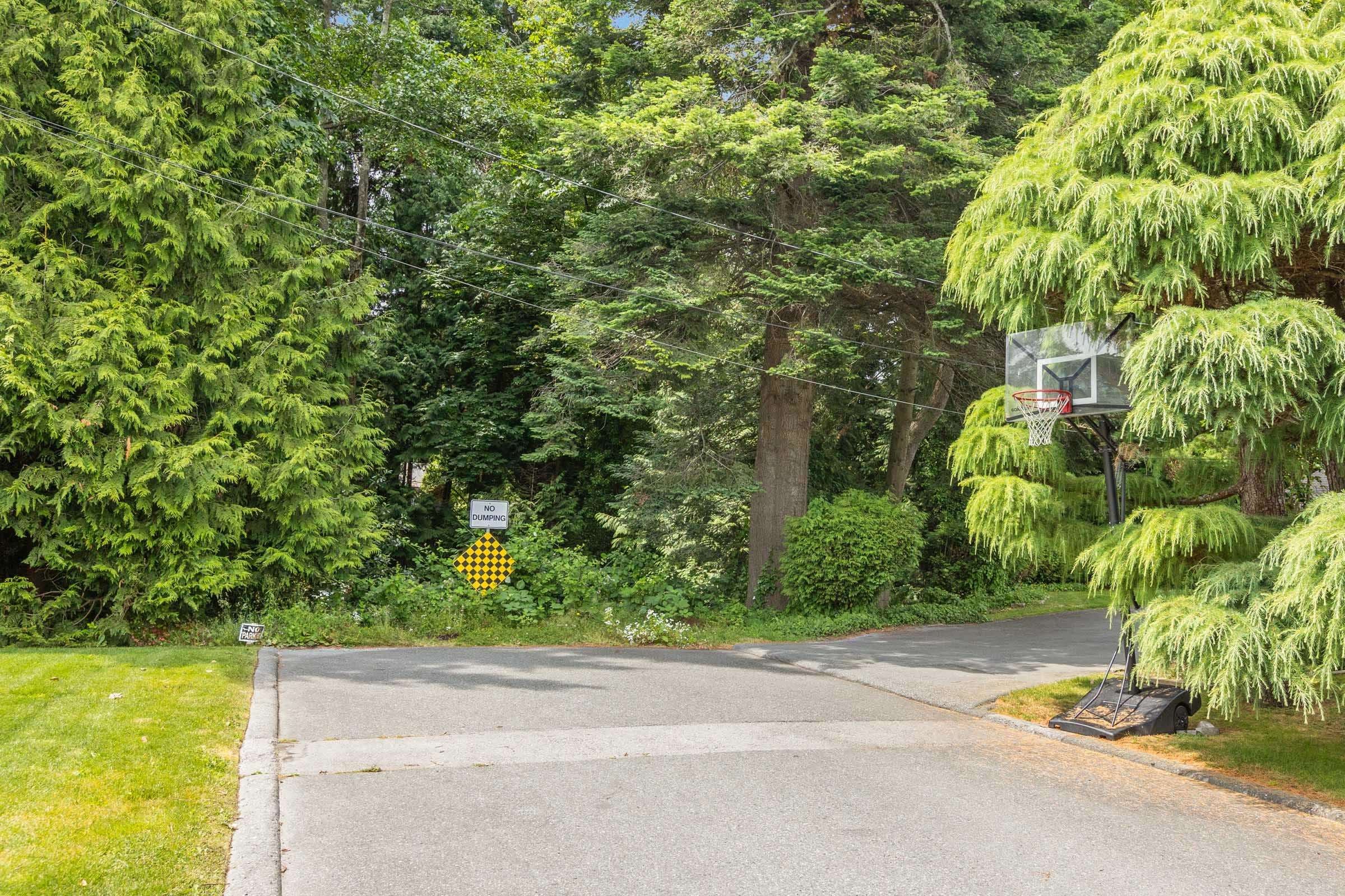 14093 Magdalen Avenue, White Rock, V4B 2W6 — photo 3