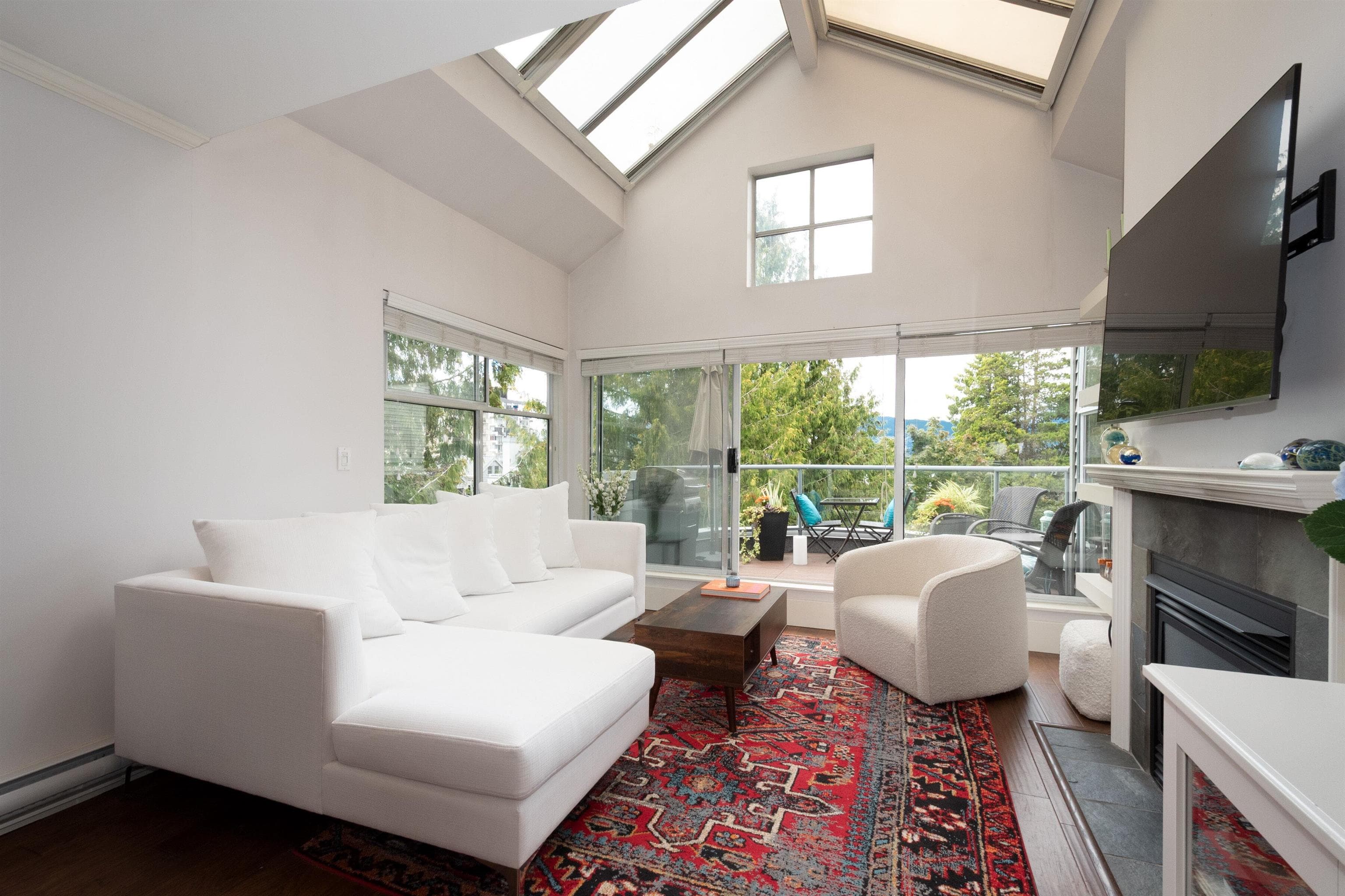 402 - 2250 W 3rd Avenue, Vancouver, V6K 1L4 — photo 3