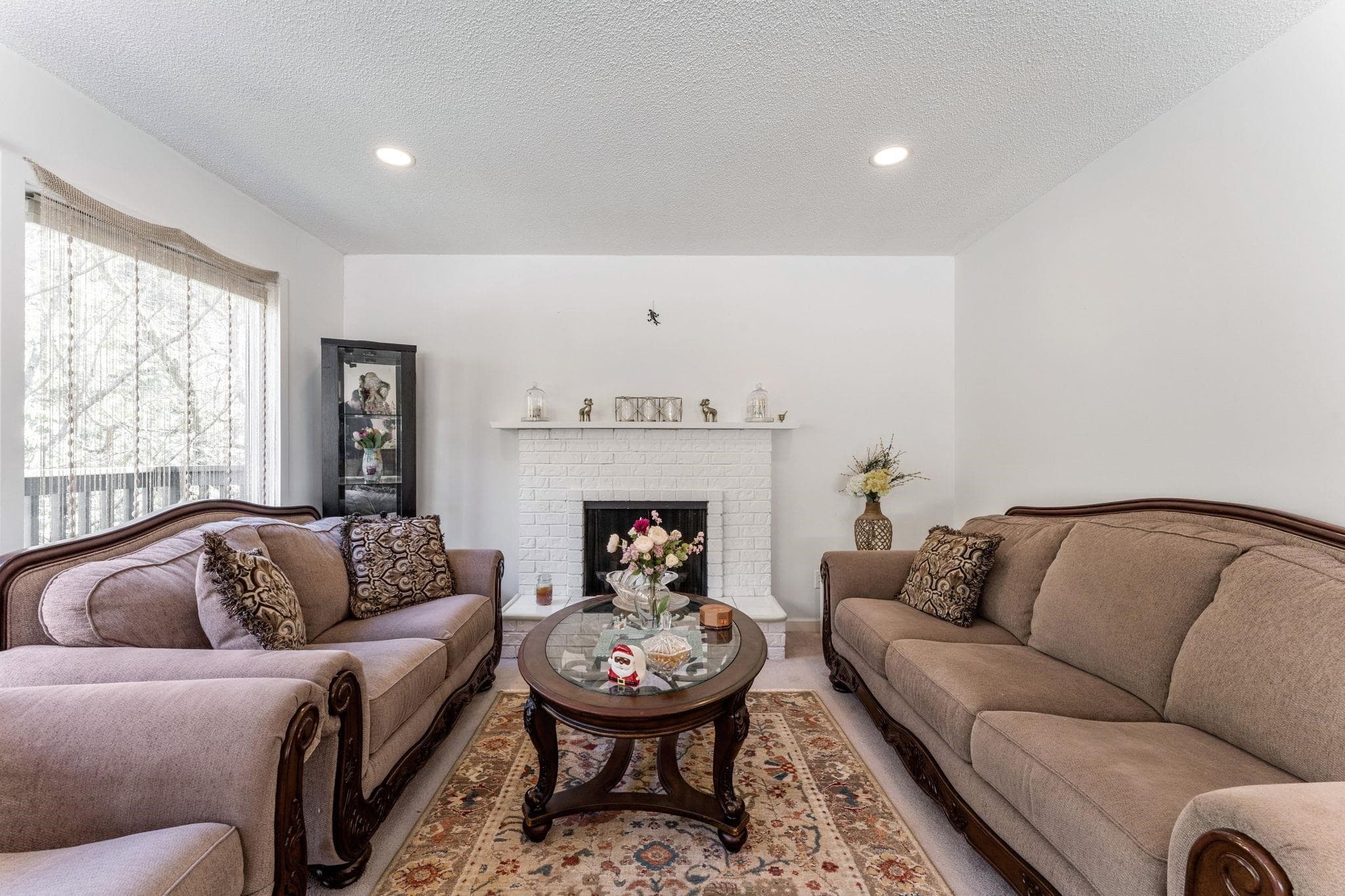1949 Mahon Avenue, North Vancouver, V7M 2T4 — photo 5