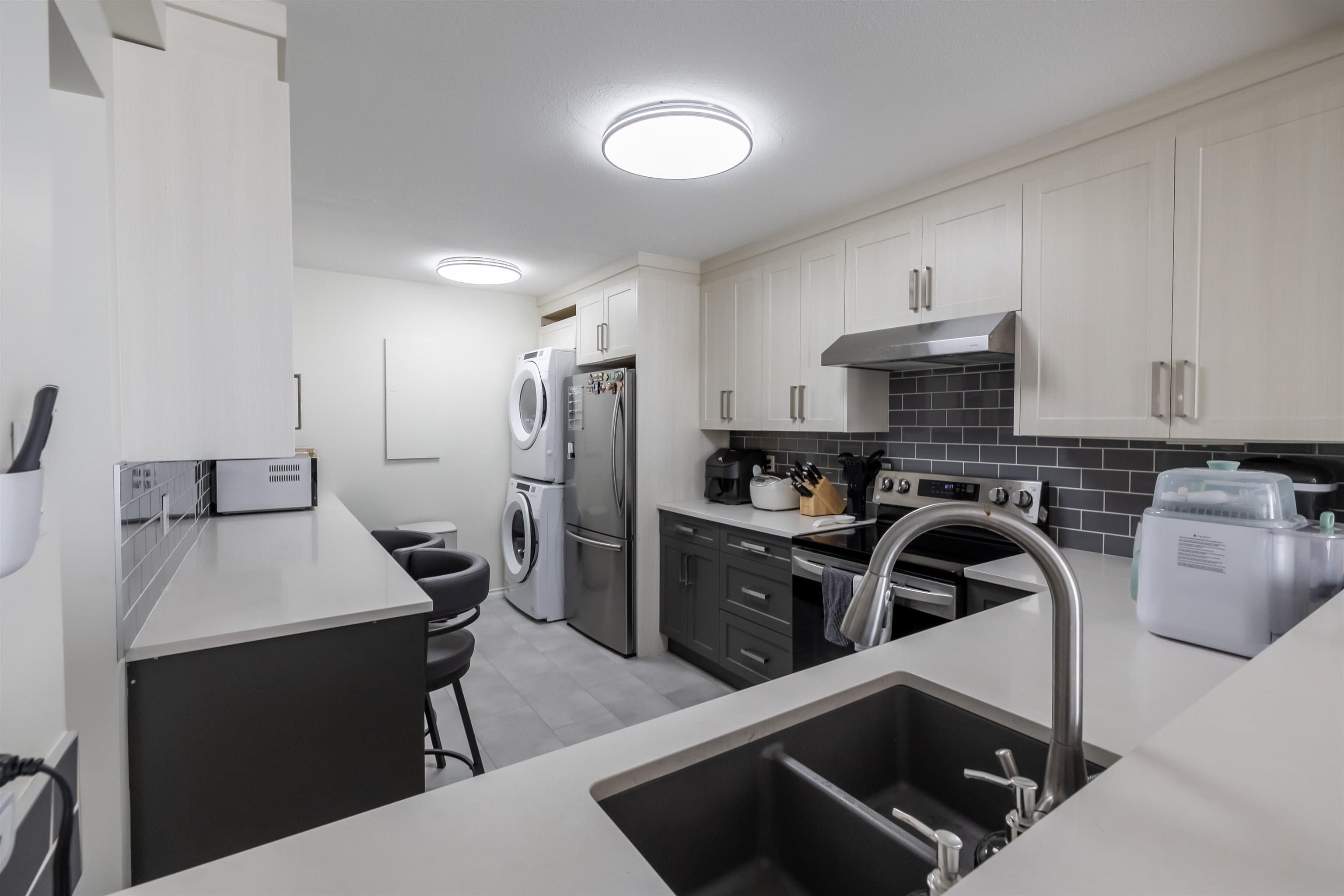 217 - 15275 19 Avenue, Surrey, V4A 1X6 — photo 5