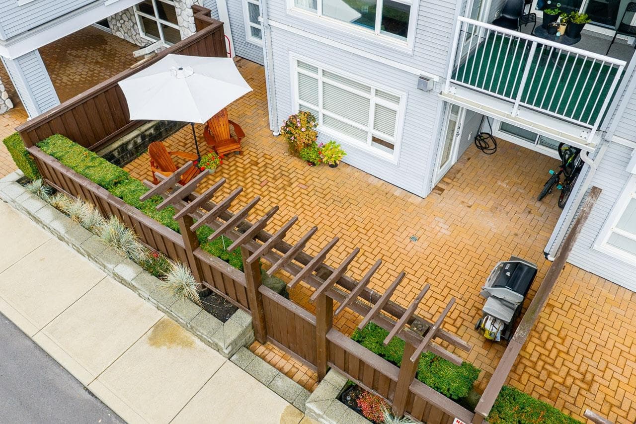 103 - 3142 St Johns Street, Port Moody, V3H 5E5 — photo 2