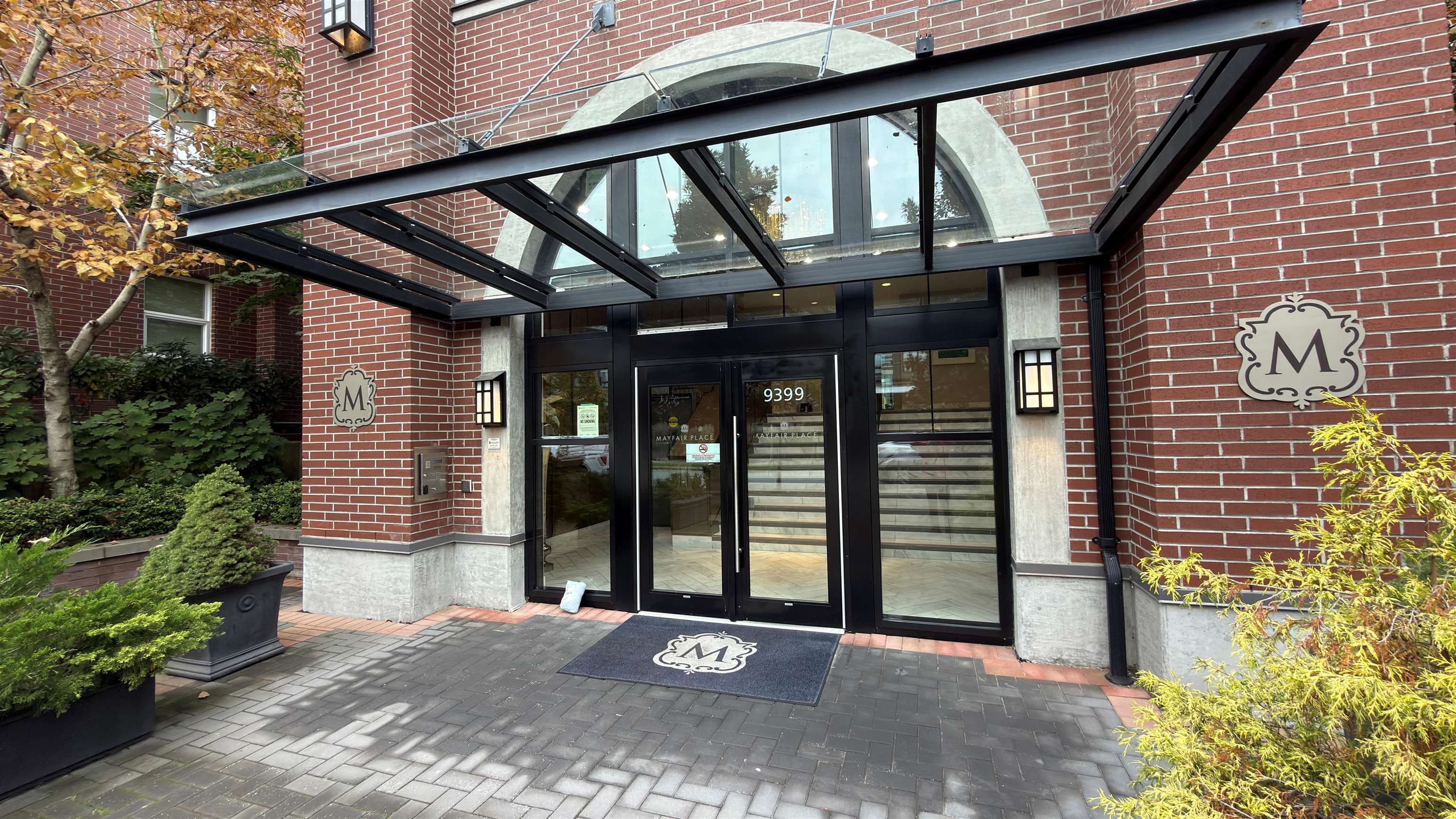 420 - 9399 Odlin Road, Richmond