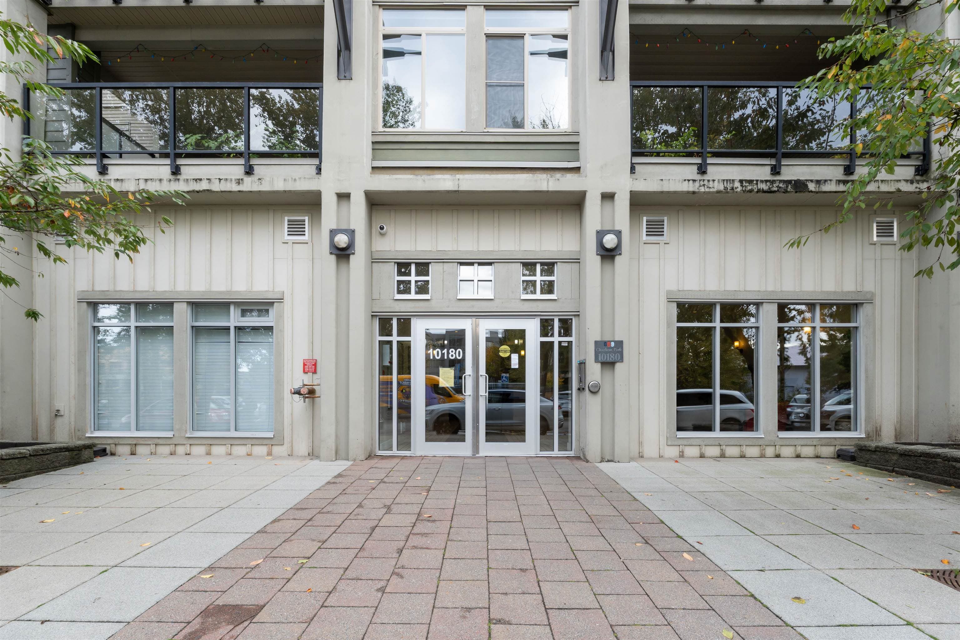 101 - 10180 153 Street, Surrey, V3R 0B5 — photo 4