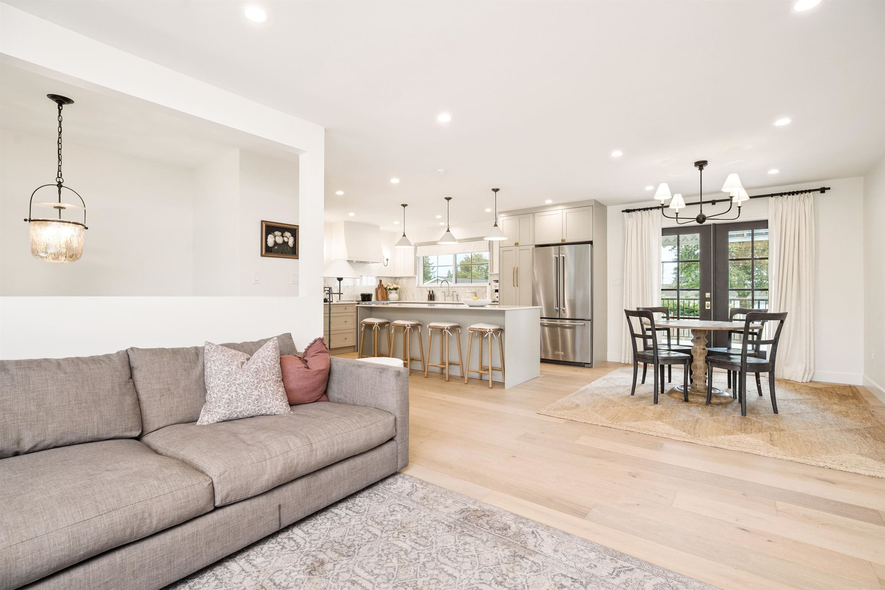 2250 Gale Avenue, Coquitlam, V3K 2Y8 — photo 5