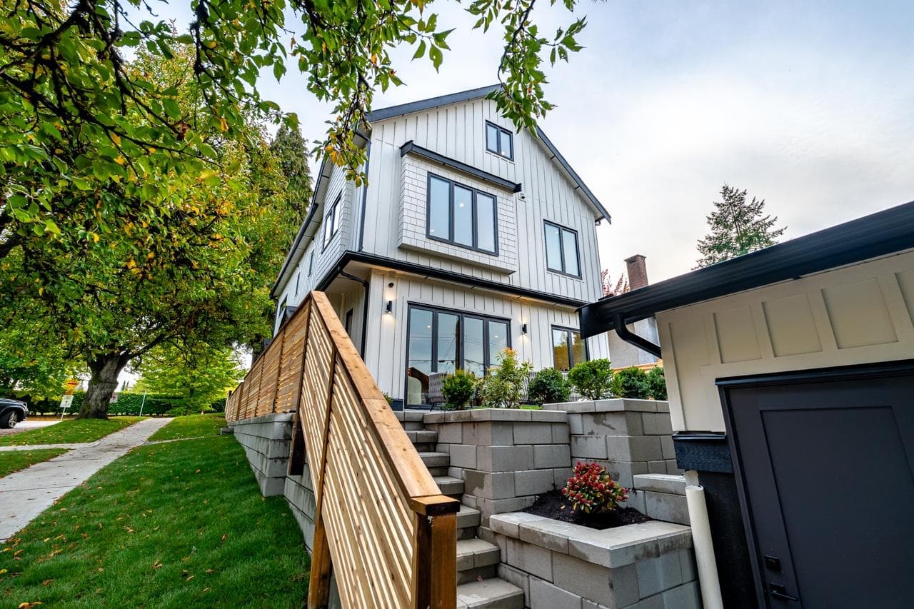 4675 St. George Street, Vancouver, V5V 4A8 — photo 2
