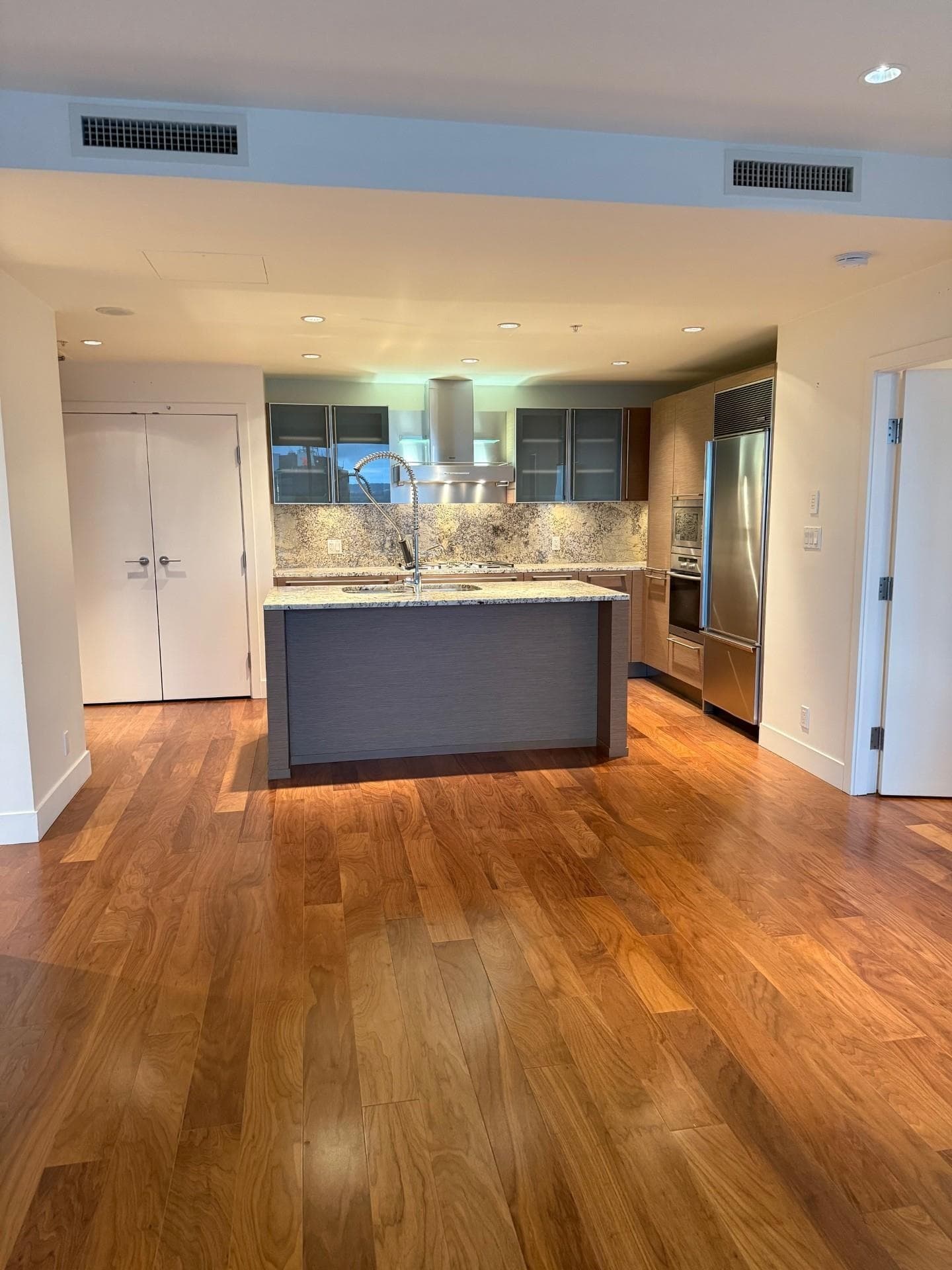 4005 - 1111 Alberni Street, Vancouver, V6E 4V2 — photo 5
