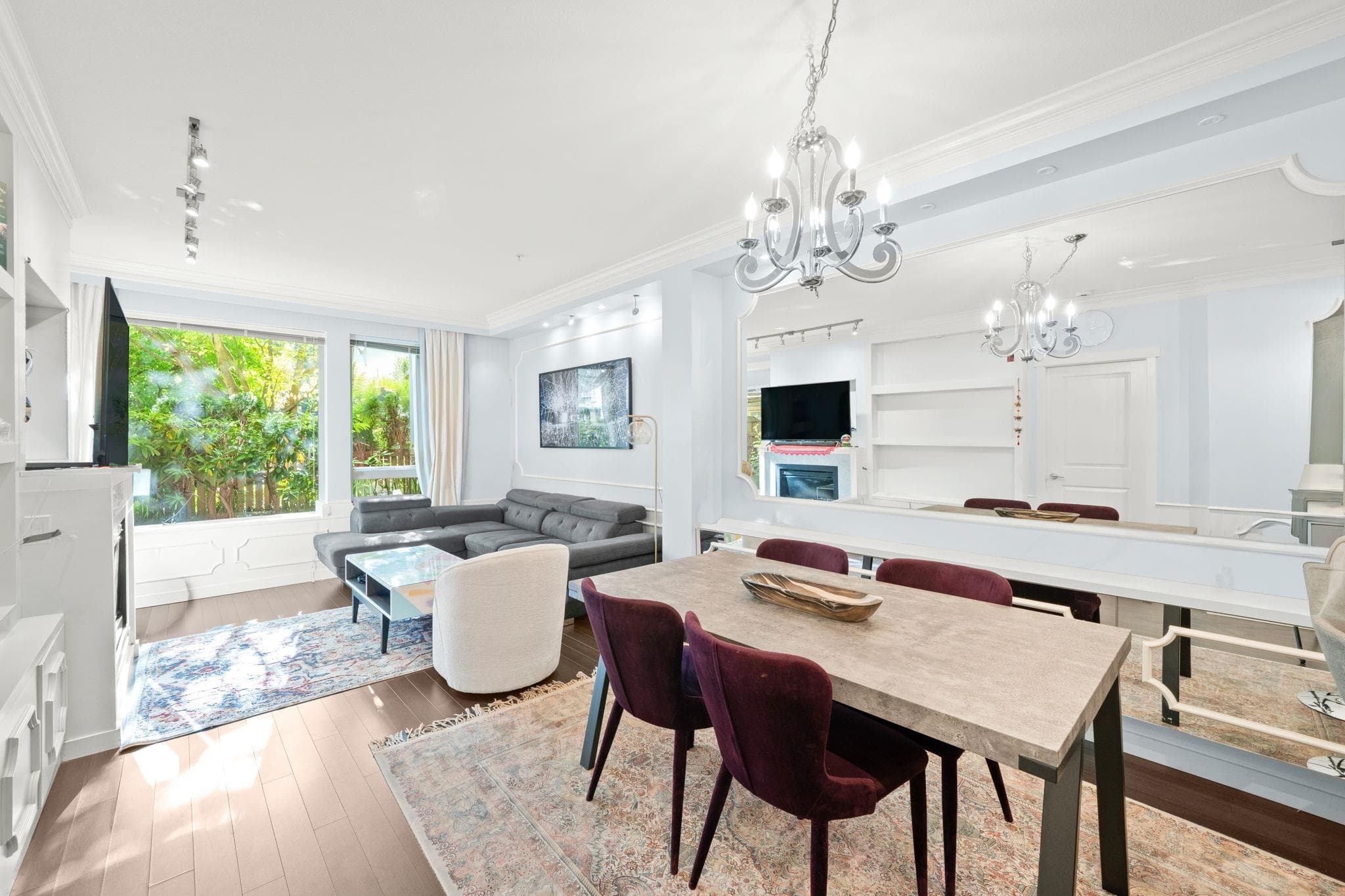 127 - 119 W 22nd Street, North Vancouver