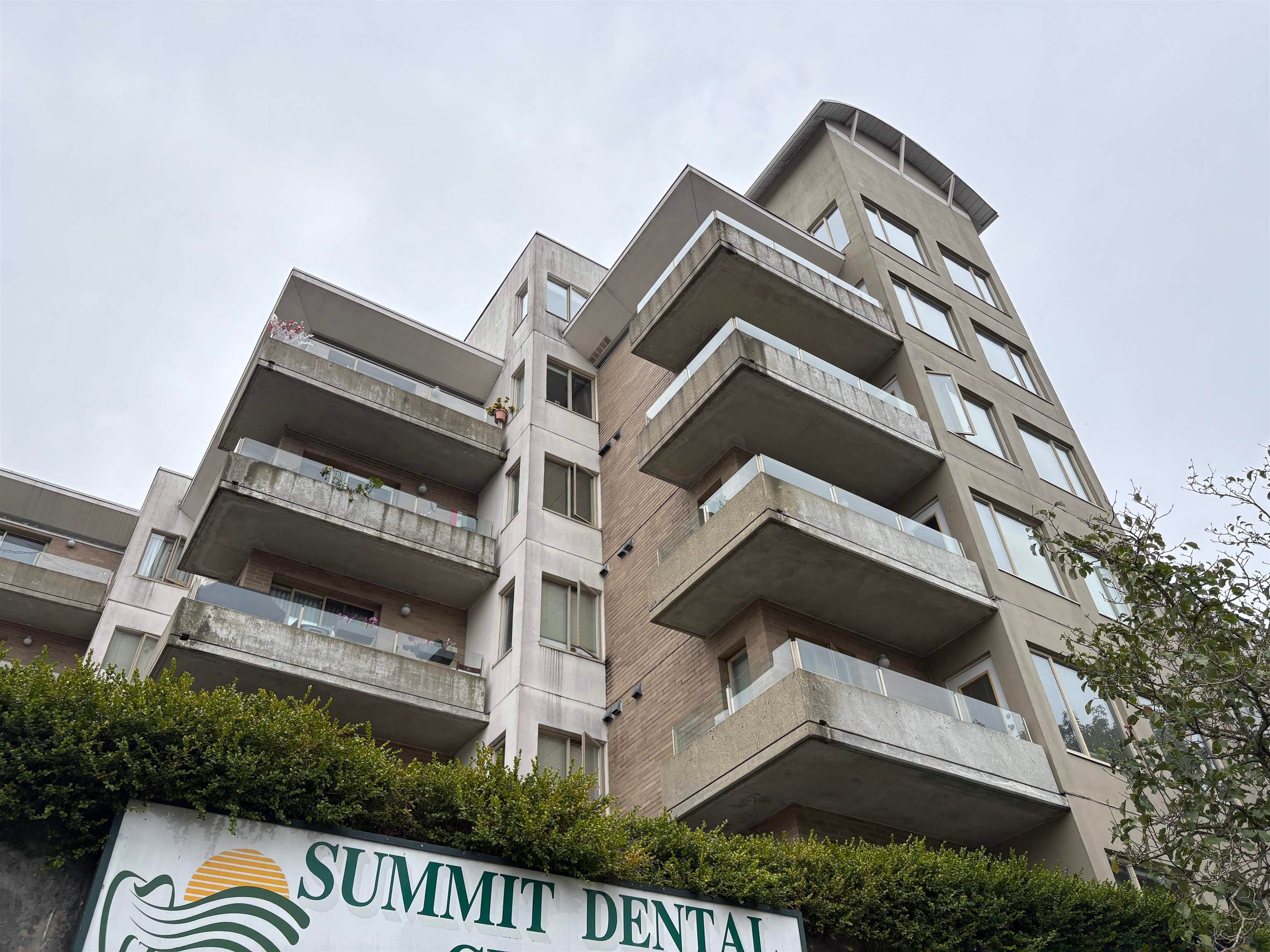 204 - 137 W 17th Street, North Vancouver