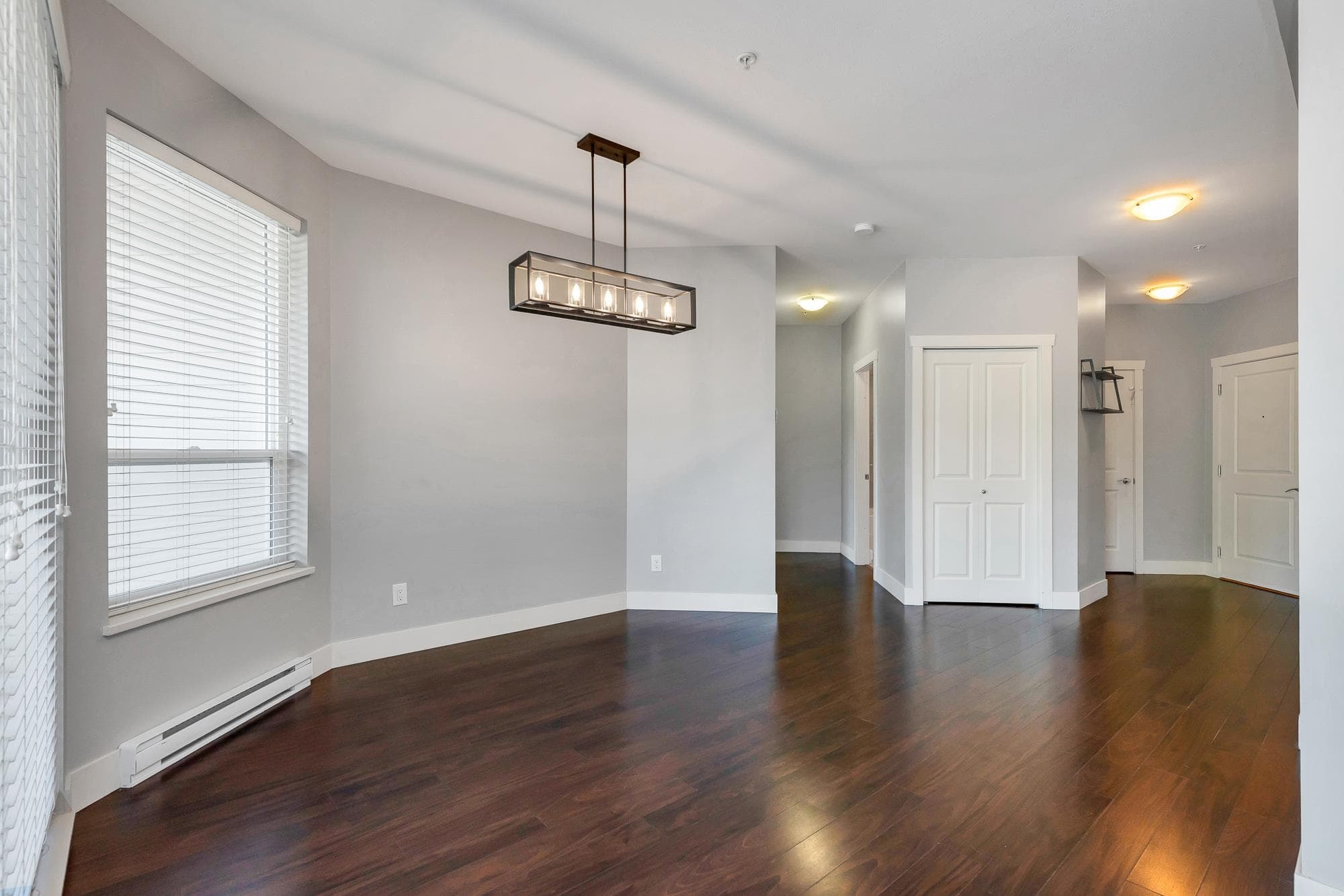 210 - 3192 Gladwin Road, Abbotsford, V2T 6M9 — photo 5