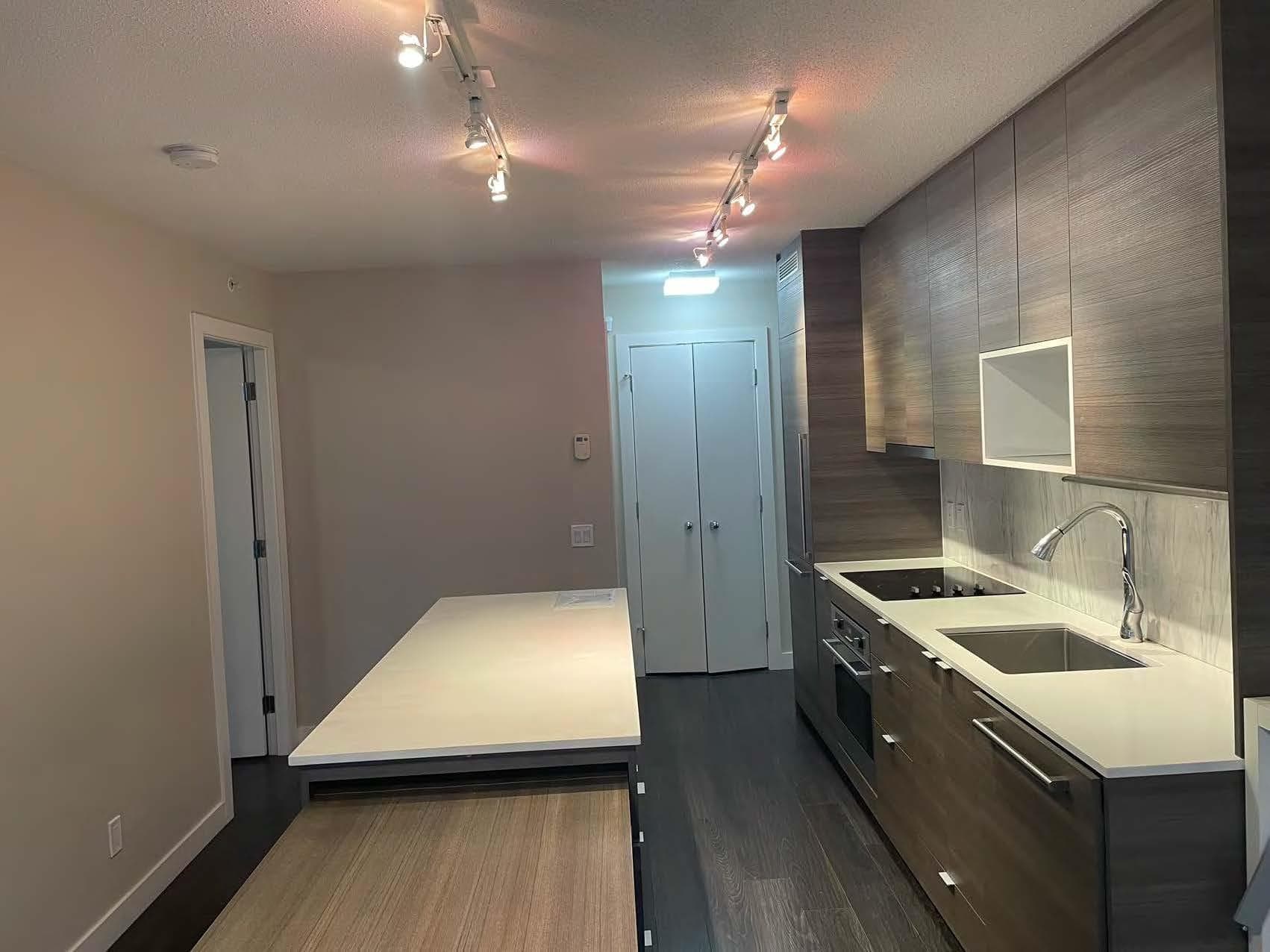 2902 - 13398 104 Avenue, Surrey, V3T 1V6 — photo 2