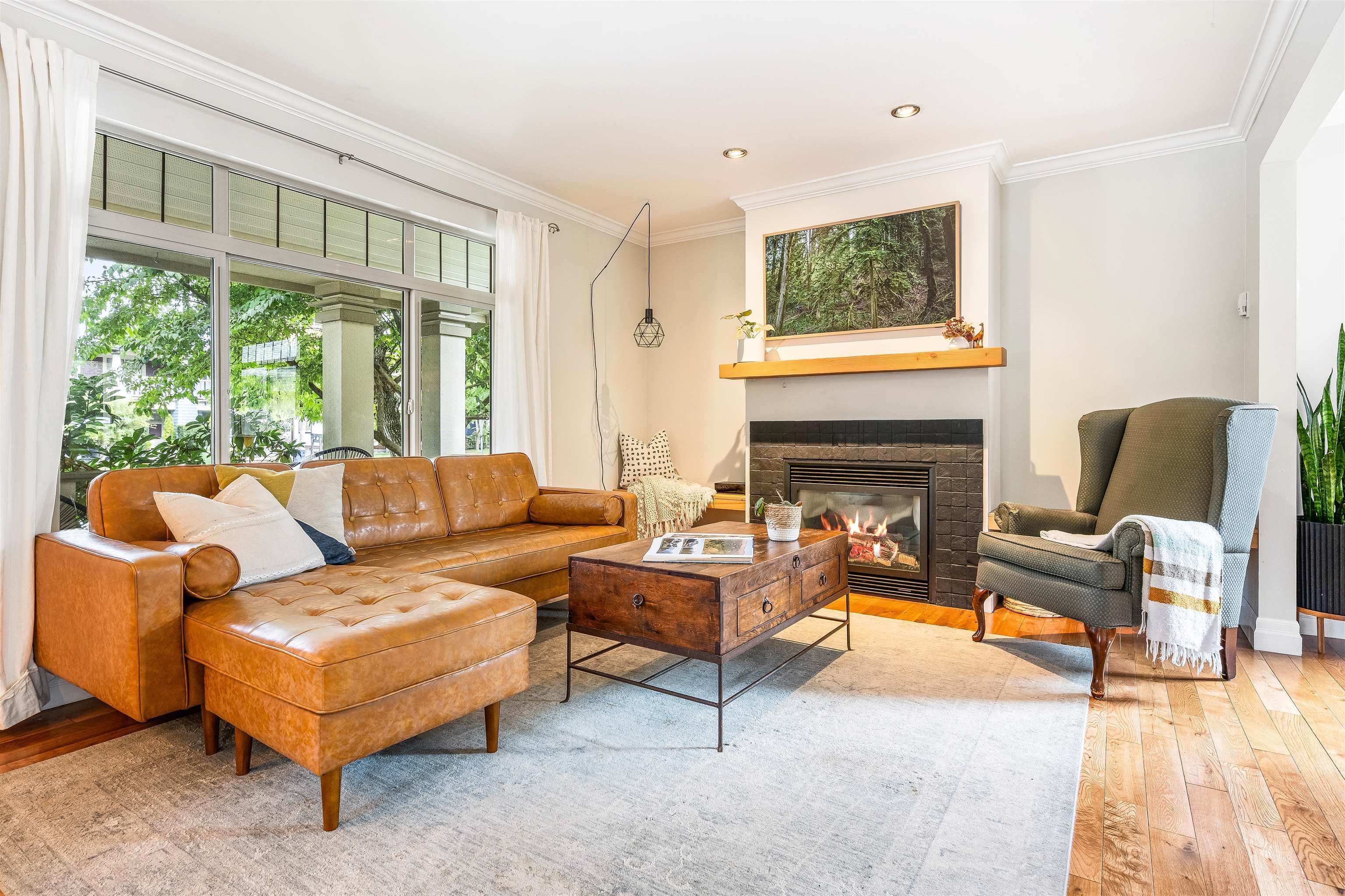 5909 Cowichan Street, Chilliwack, V2R 0G8 — photo 1