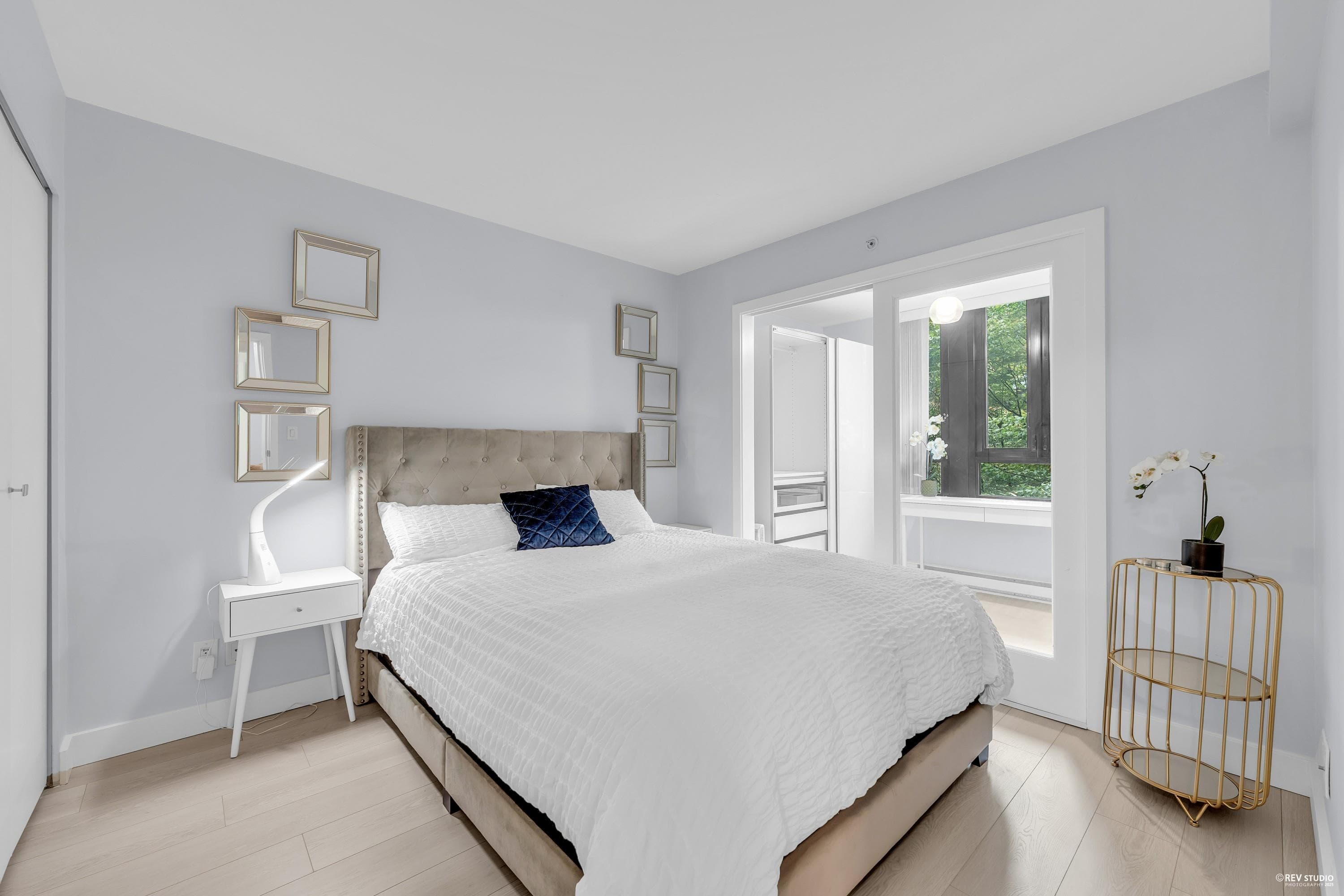 410 - 909 Mainland Street, Vancouver, V6B 1S3 — photo 4