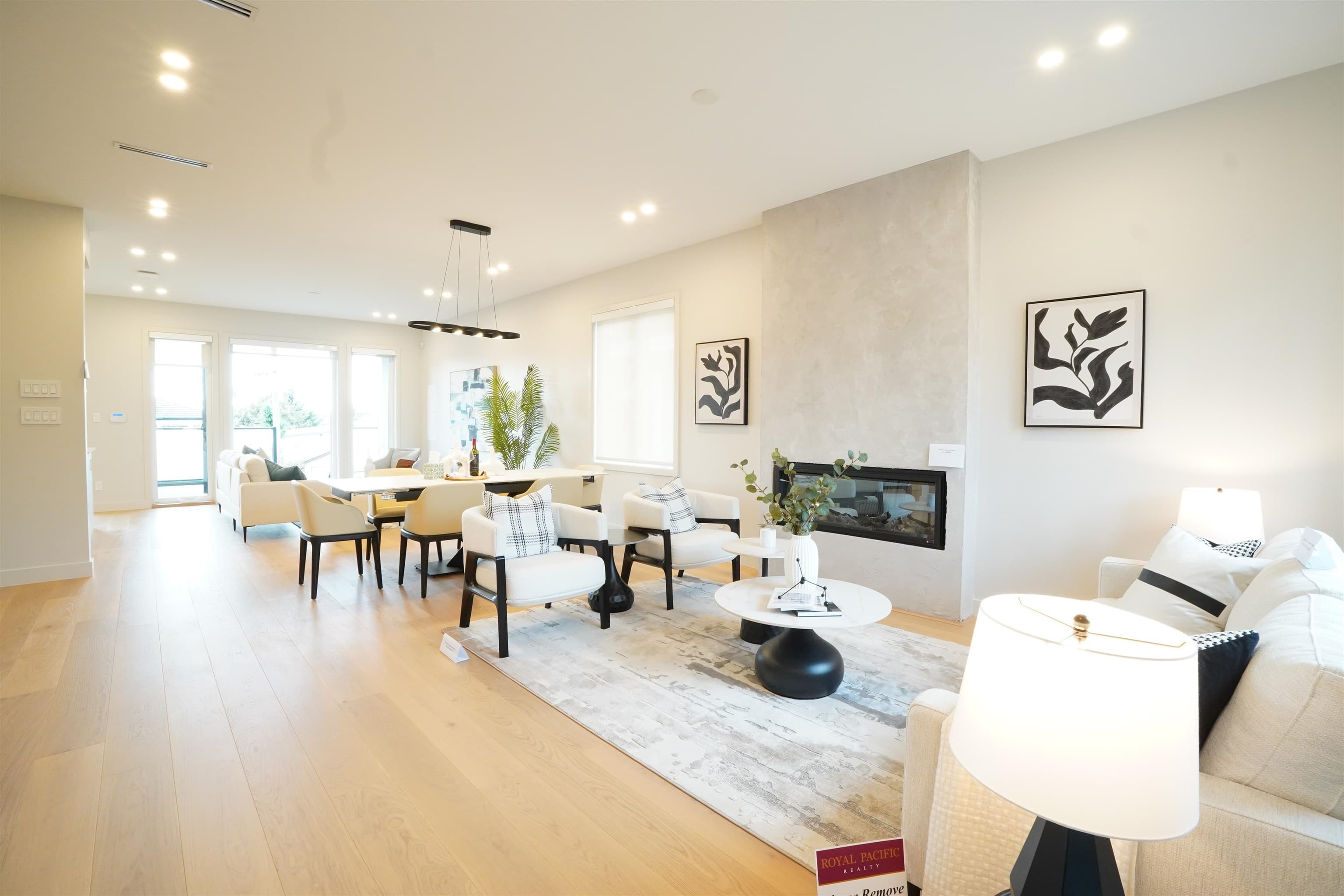 6250 Kitchener Street, Burnaby, V5B 2J4 — photo 3