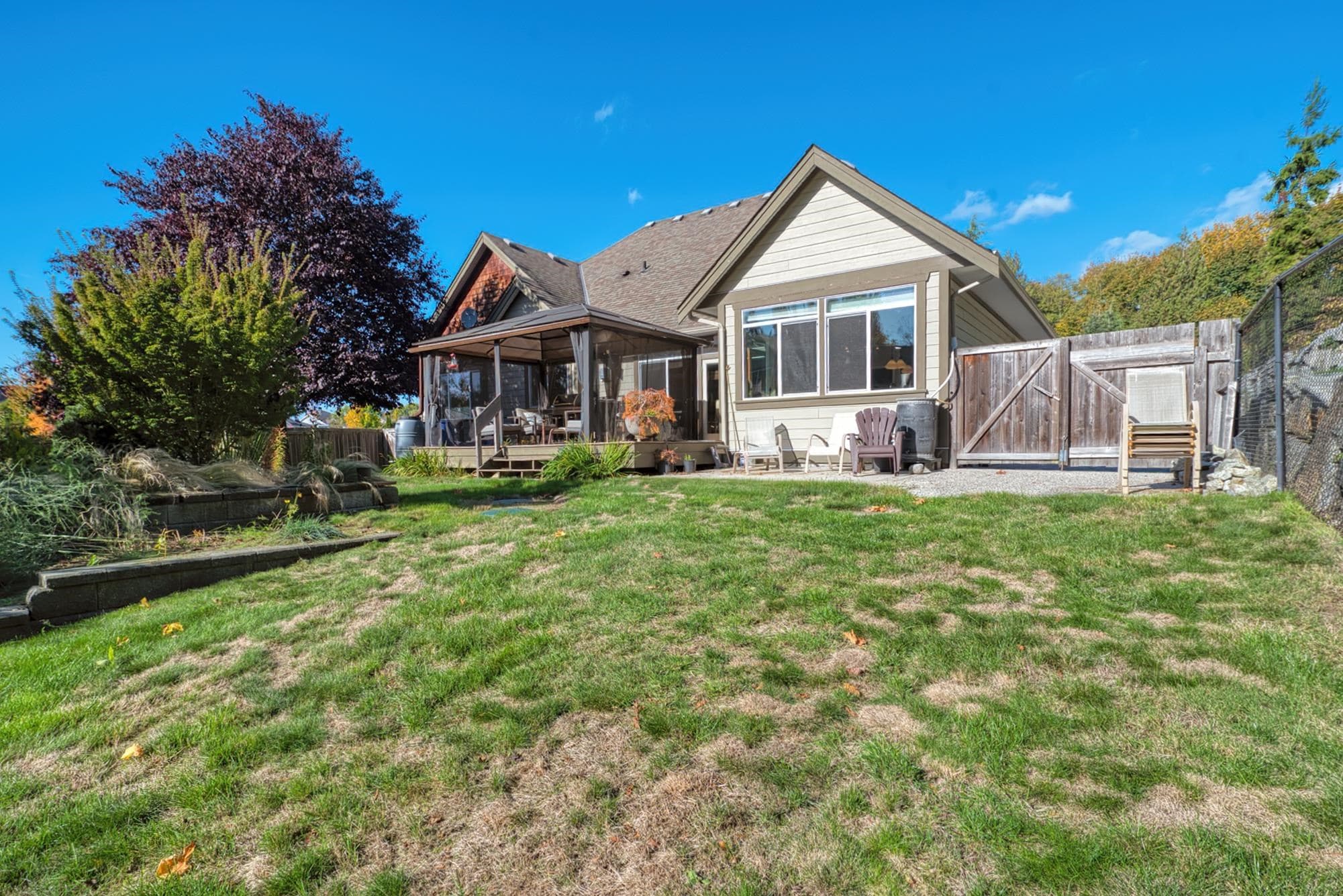 5005 Bay Road, Sechelt, V7Z 0E9 — photo 4