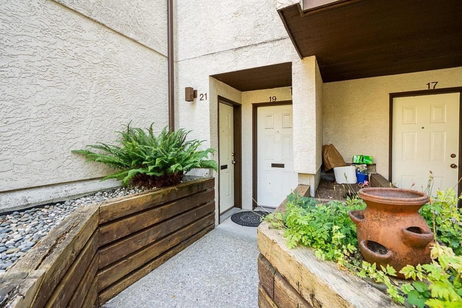 21 - 385 Ginger Drive, New Westminster
