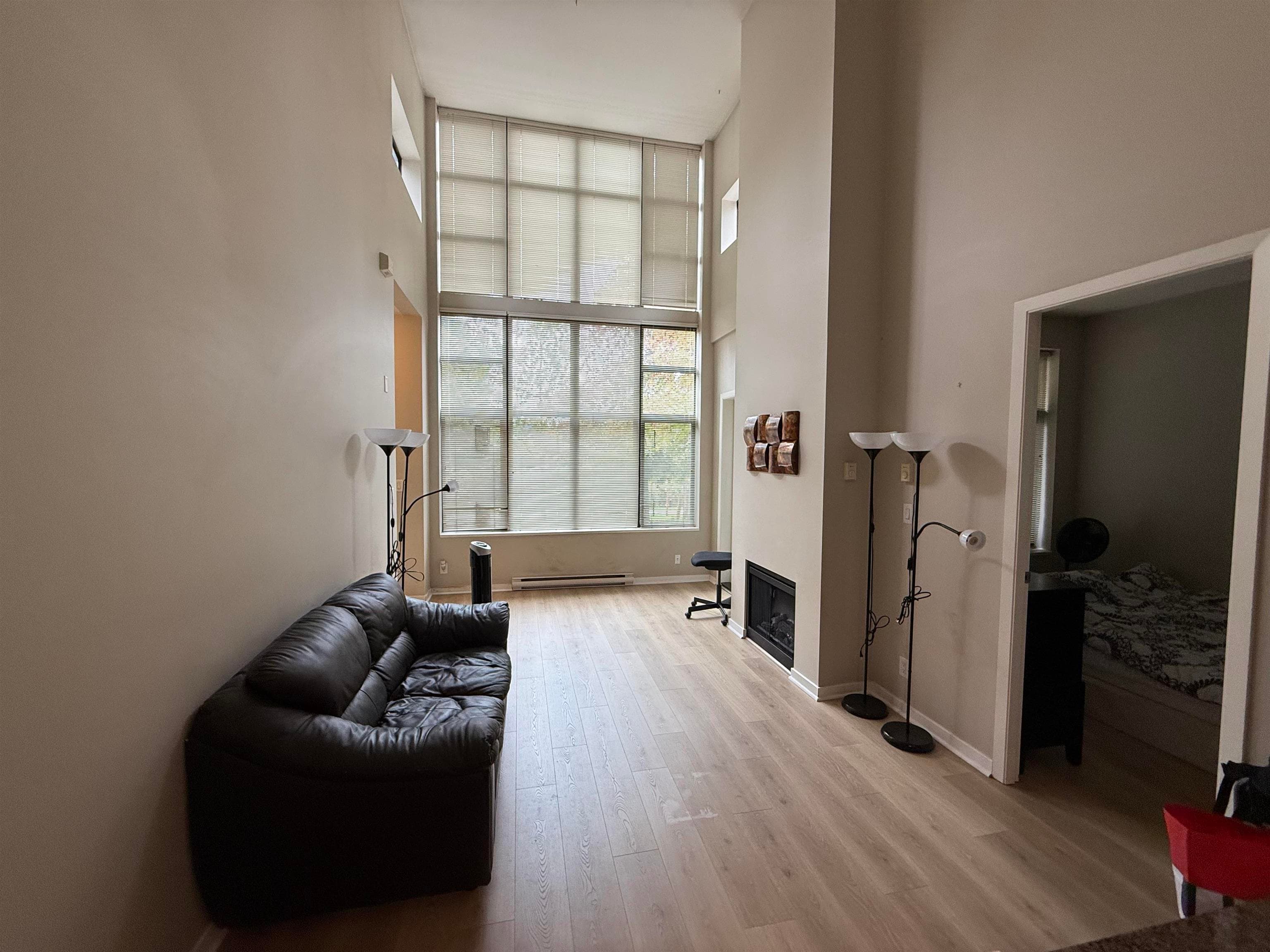 TH14 - 2355 Madison Avenue, Burnaby, V5C 0B3 — photo 4