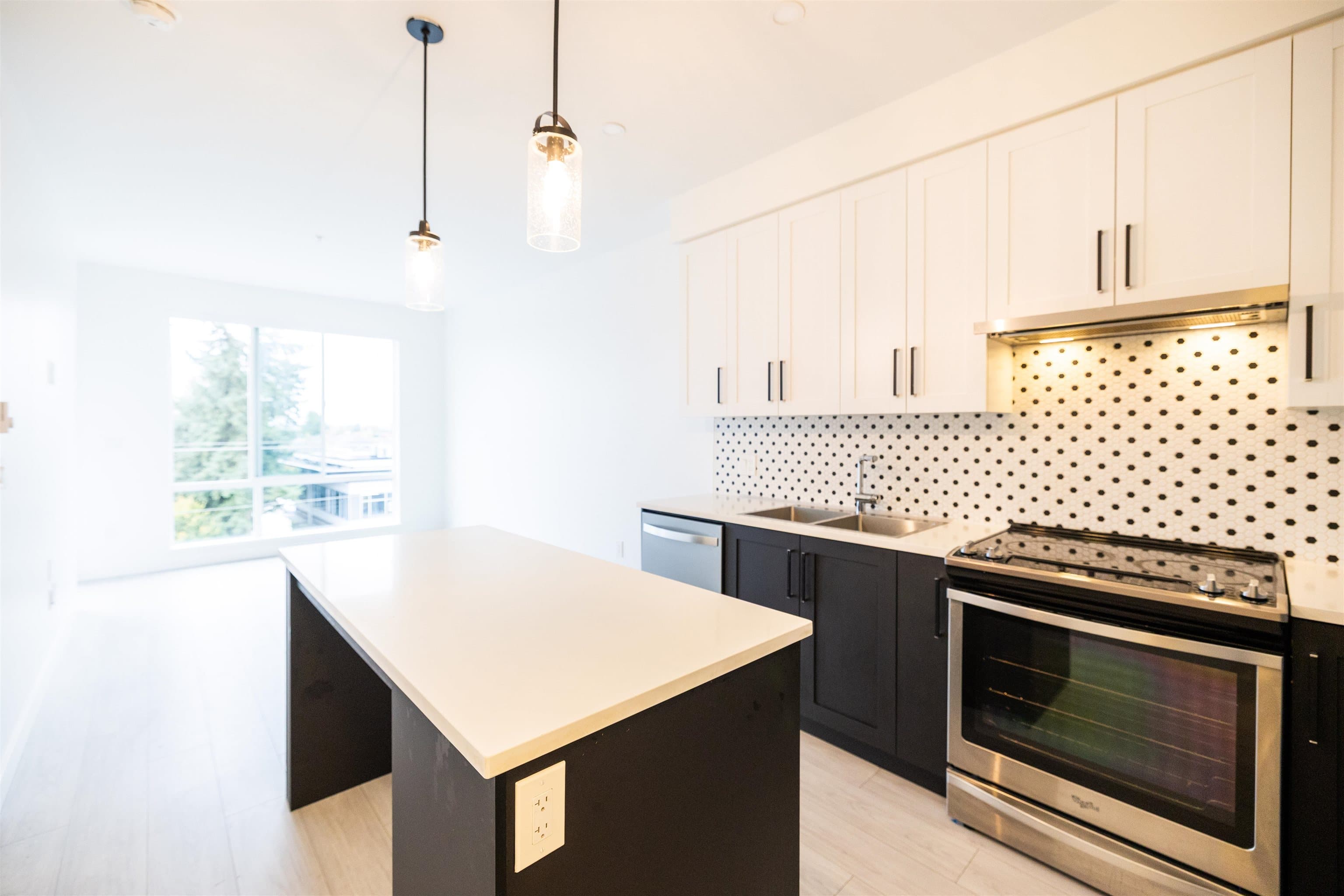 411 - 18811 72 Avenue, Surrey, V4N 6W7 — photo 5