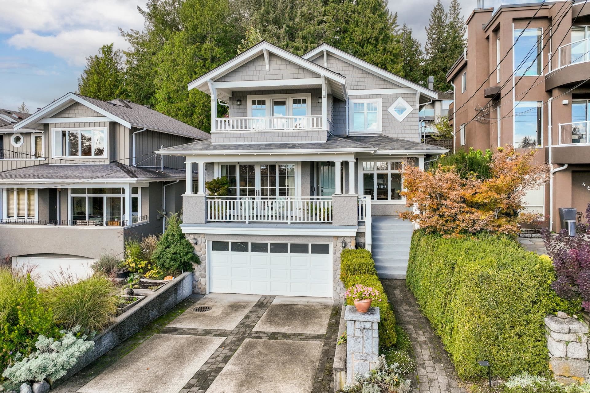 458 E 21st Street, North Vancouver — sold
