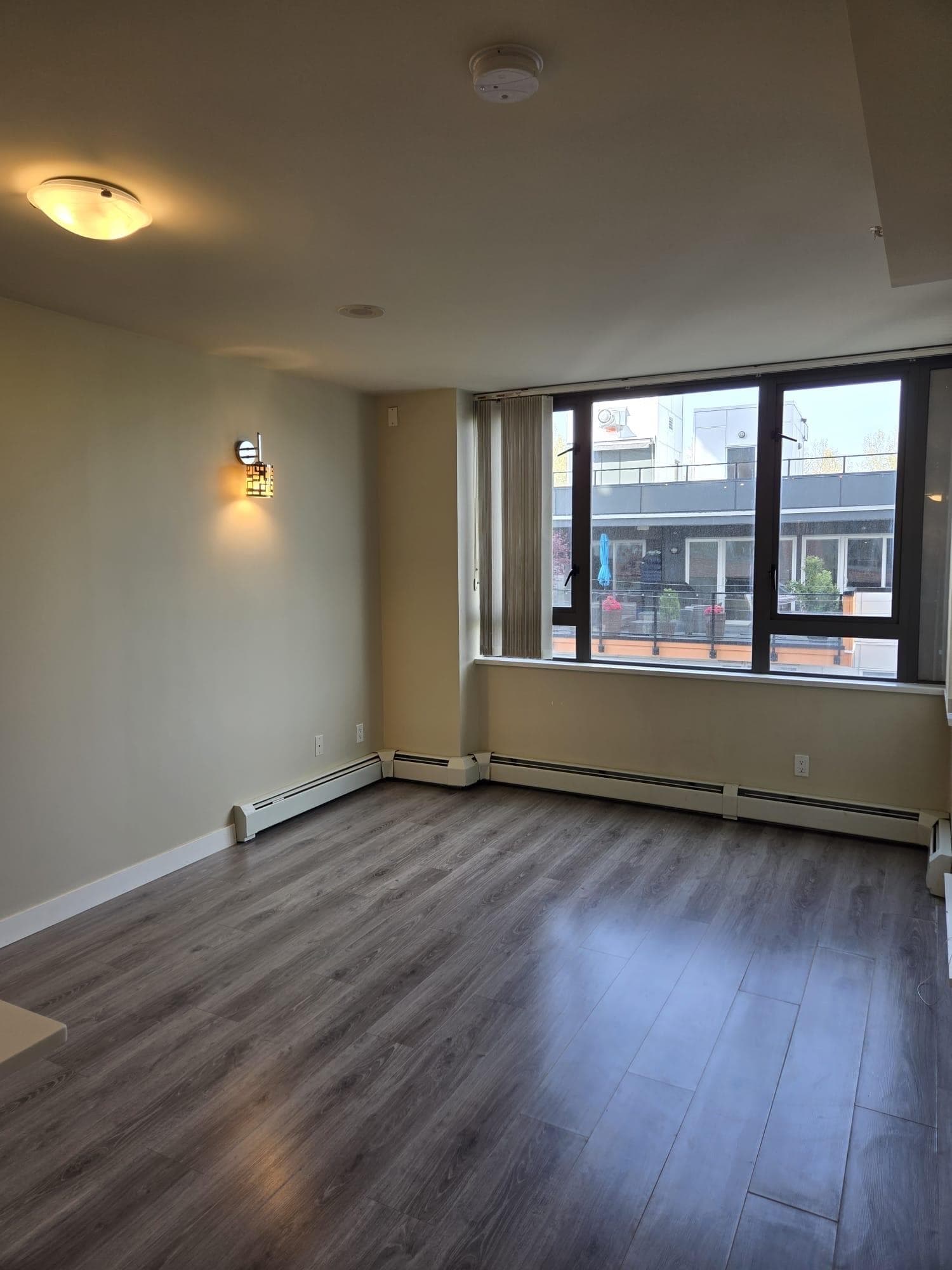 512 - 2689 Kingsway, Vancouver, V5R 0C3 — photo 5