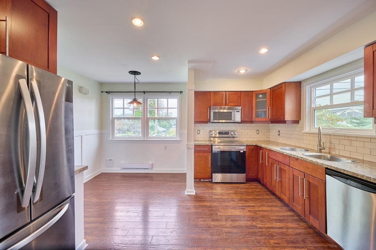 102 Durham Street, New Westminster, V3L 1X1 — photo 5