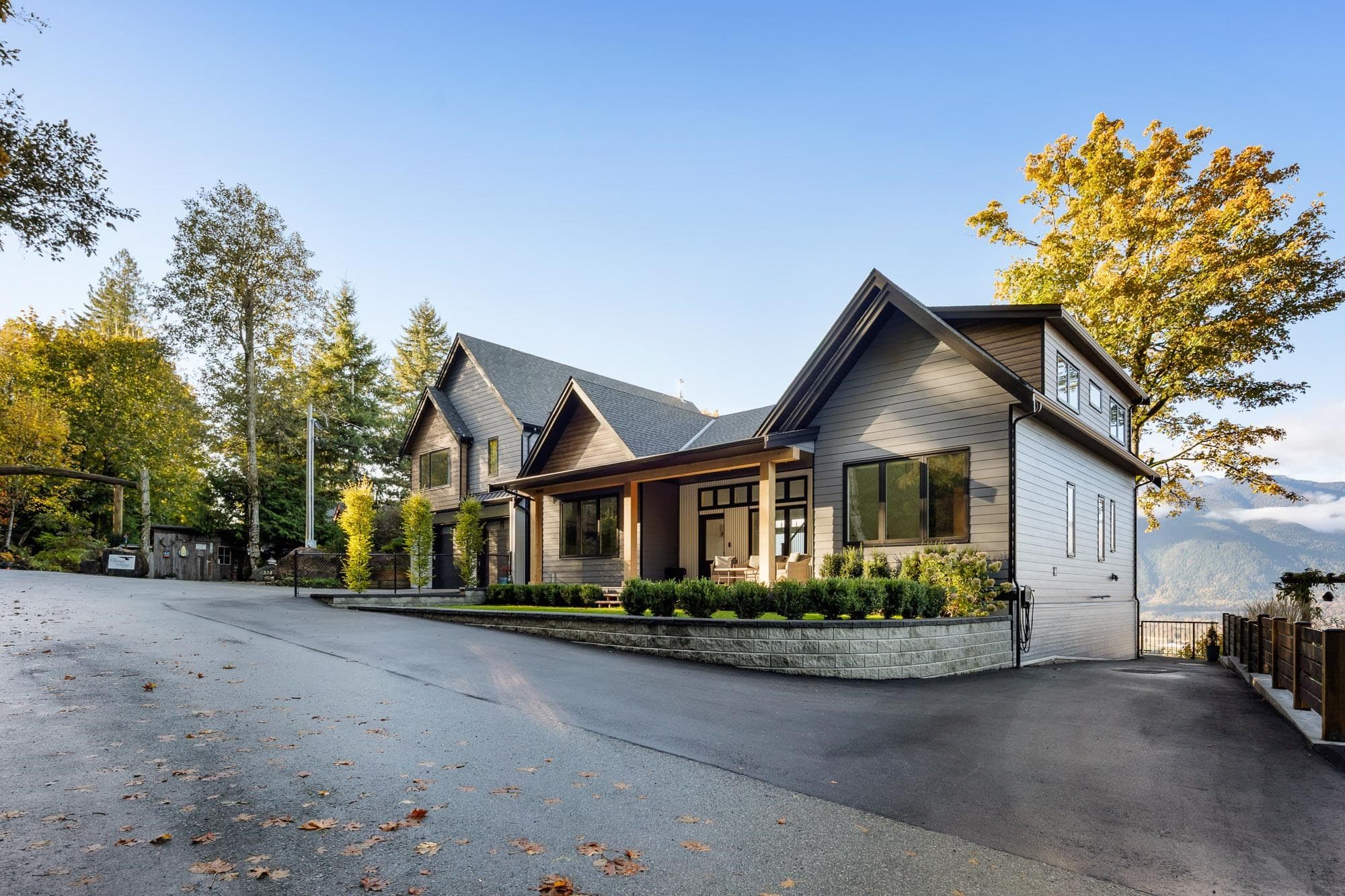43400 Alameda Drive, Chilliwack, V2R 0J9 — photo 2