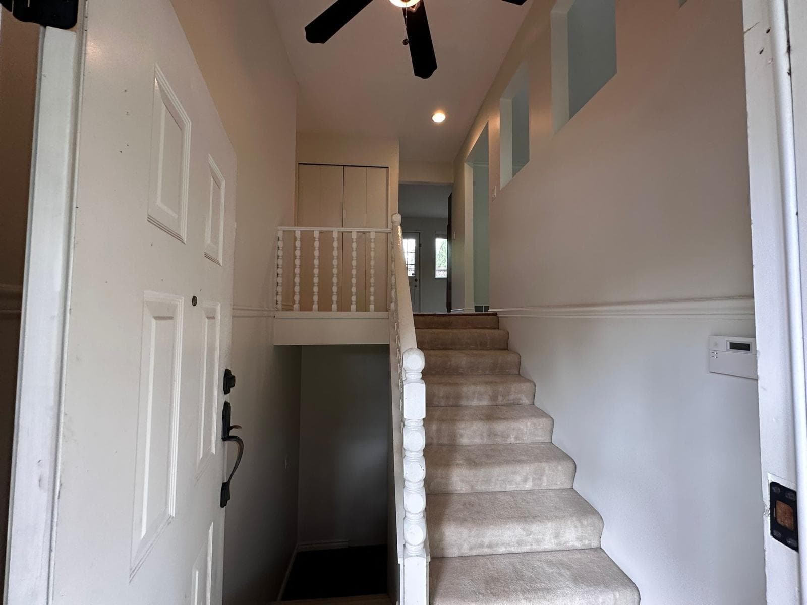 4907 202a Street, Langley, V3A 6W8 — photo 2