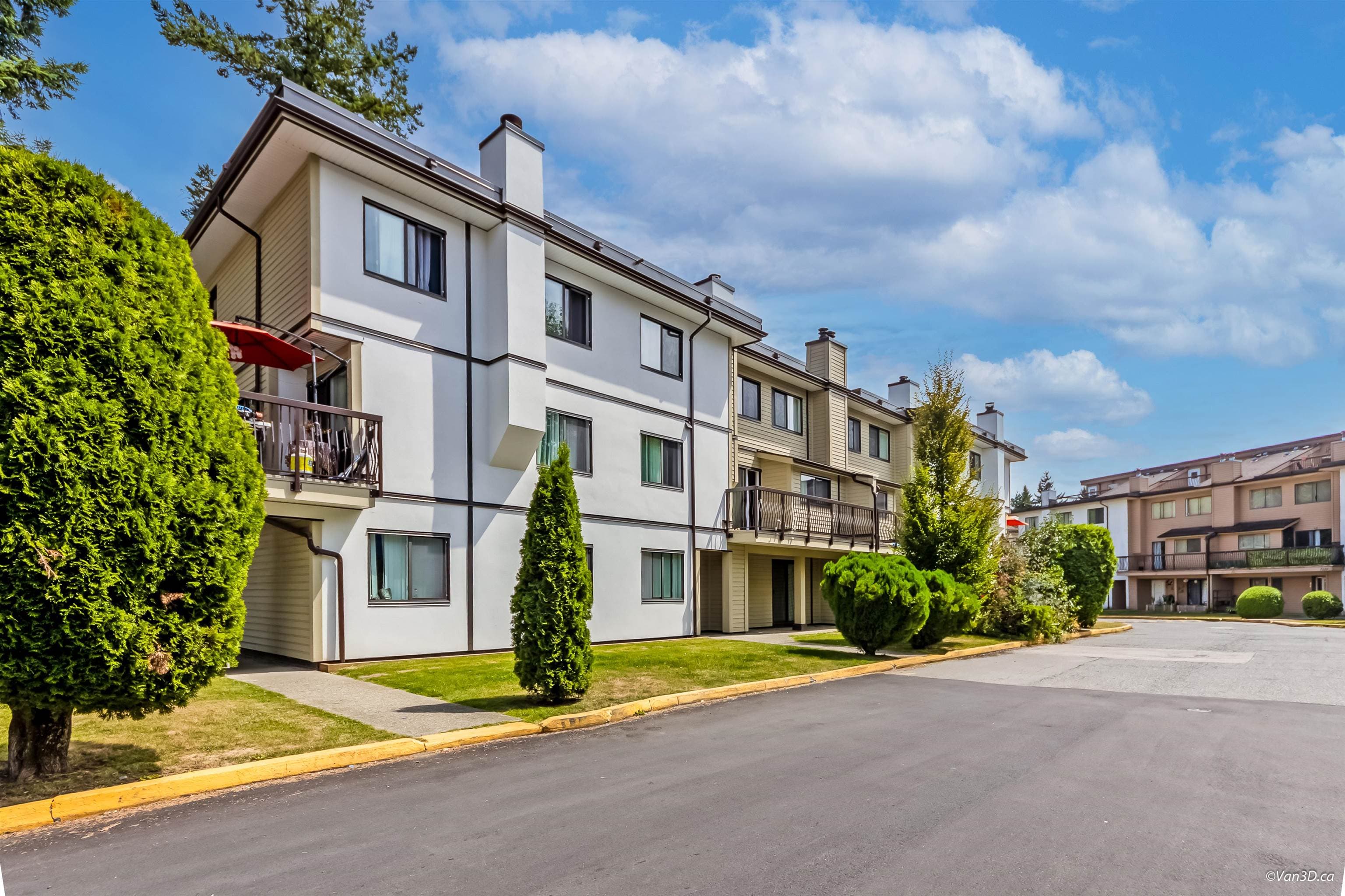 205 - 7162 133a Street, Surrey, V3W 7Z9 — photo 4