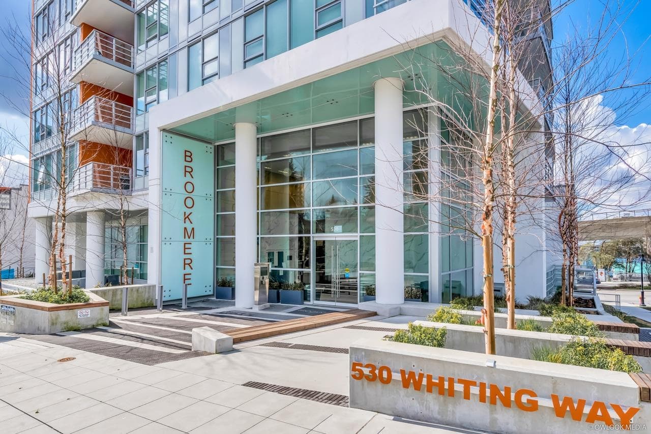 705 - 530 Whiting Way, Coquitlam, V3J 0J4 — photo 2