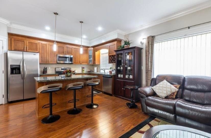 21 - 8358 121a Street, Surrey, V3W 1T6 — photo 4