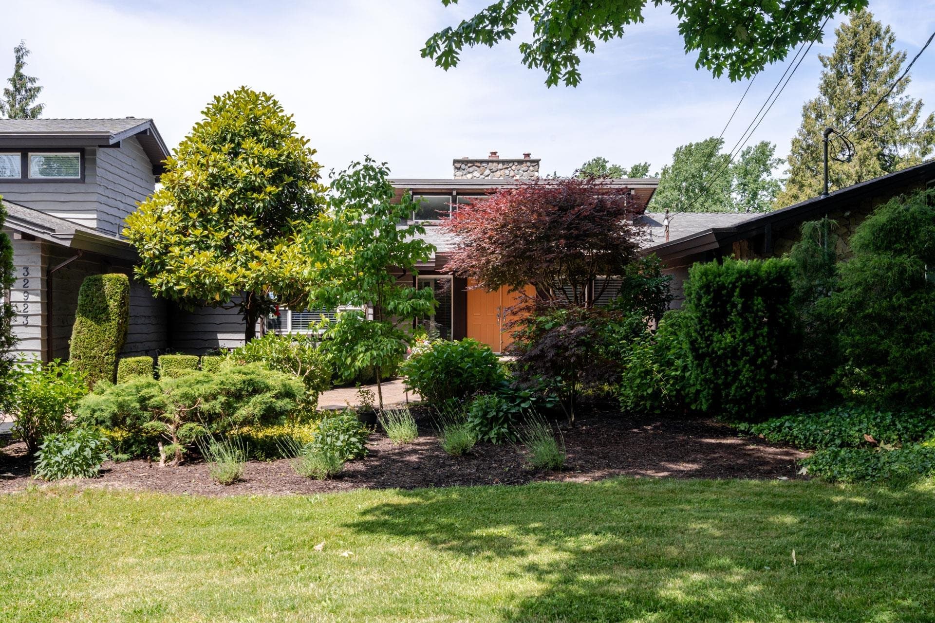 32923 Clayburn Road, Abbotsford, V4X 1W7 — photo 2