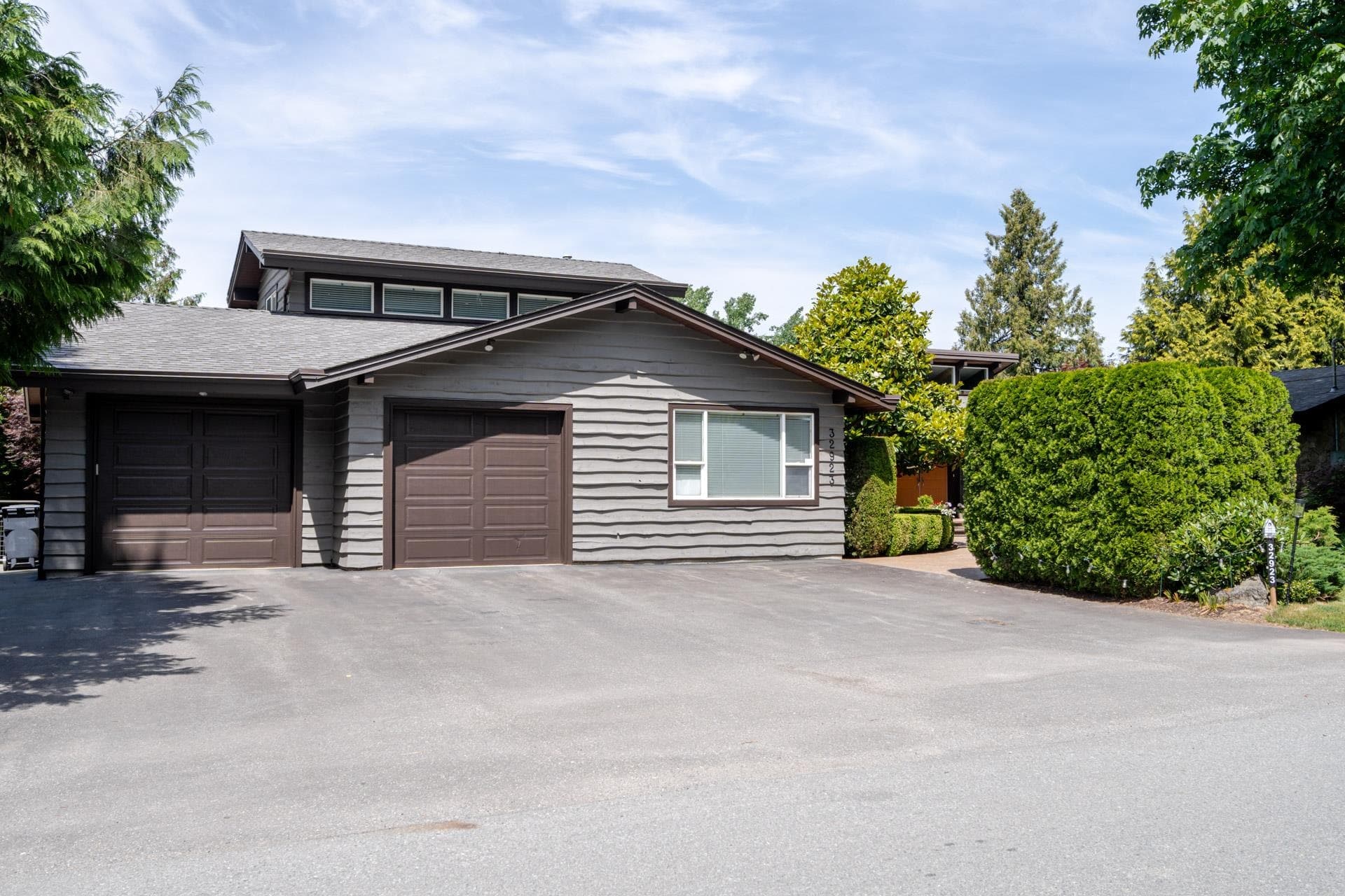 32923 Clayburn Road, Abbotsford, V4X 1W7 — photo 3