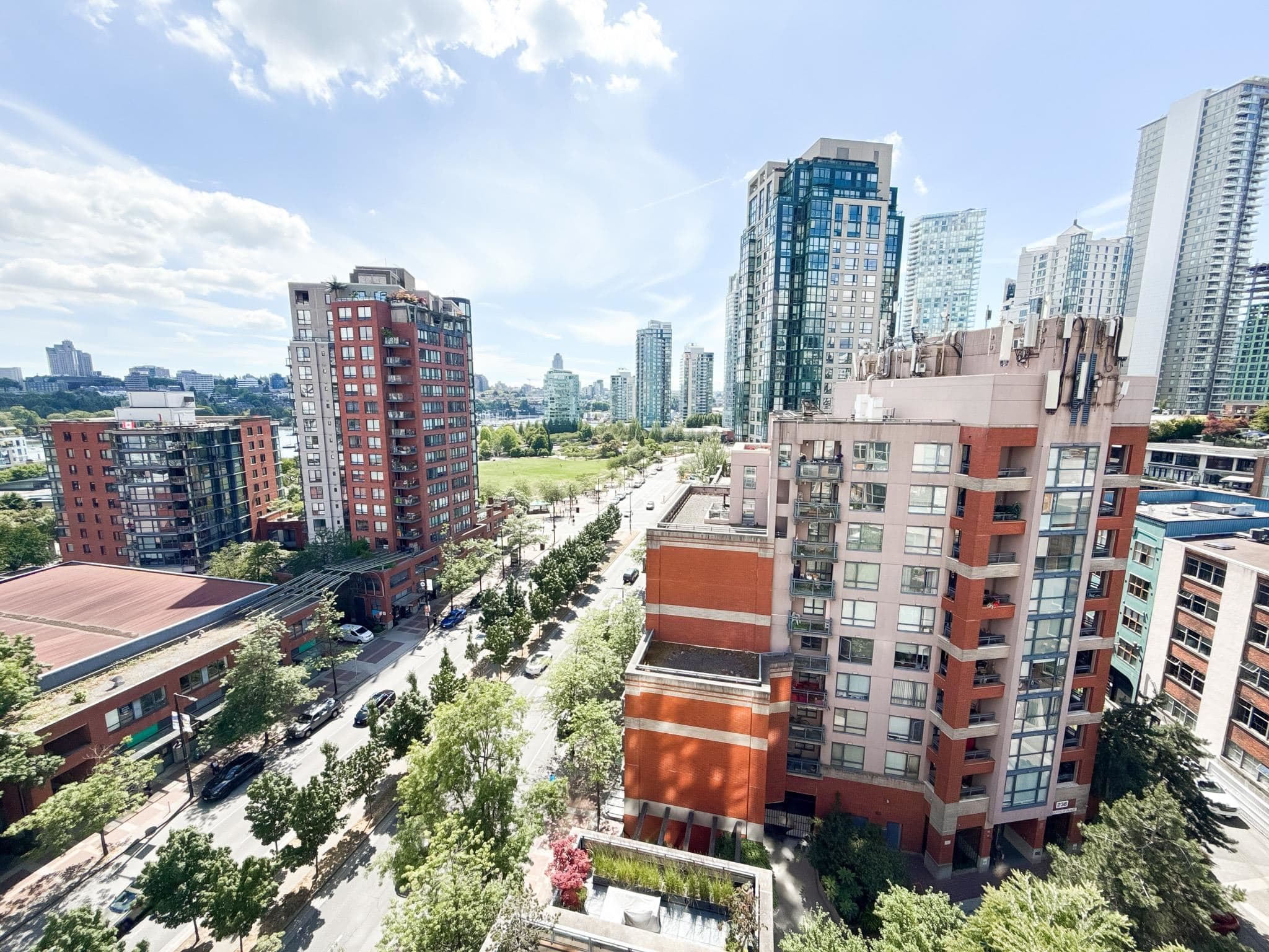 1103 - 212 Davie Street, Vancouver