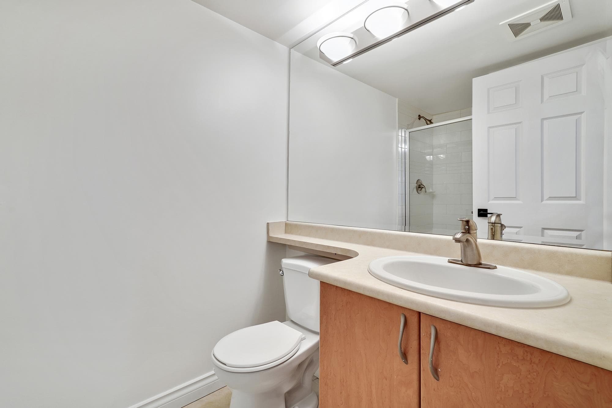 302 - 2741 E Hastings Street, Vancouver, V5K 1Z8 — photo 5