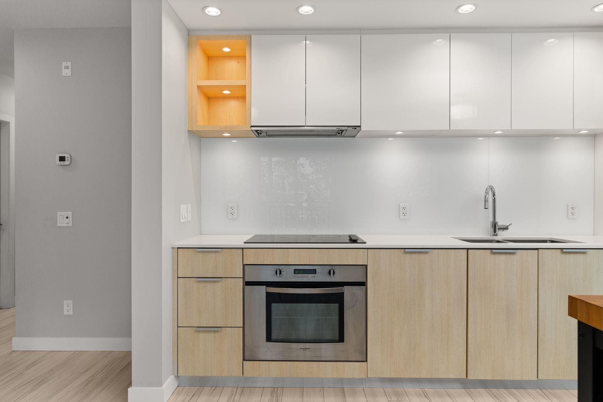 207 - 111 E 3rd Street, North Vancouver, V7L 0C6 — photo 4