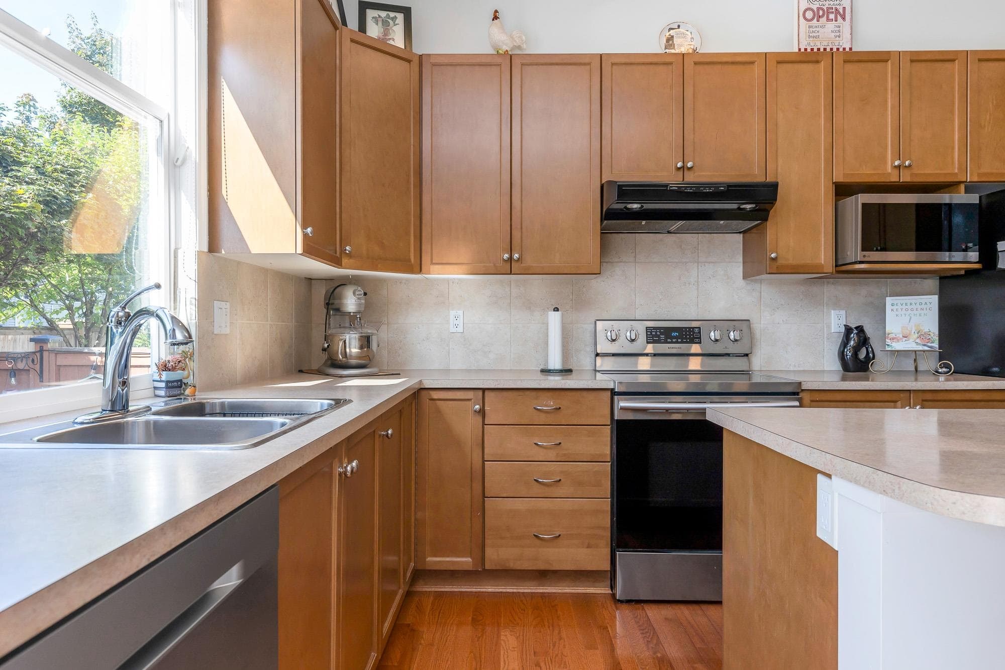 7037 201 Street, Langley, V2Y 2Z3 — photo 5