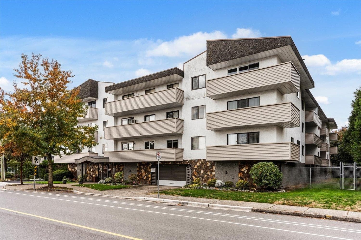 109 - 9175 Mary Street, Chilliwack, V2P 4H7 — photo 2
