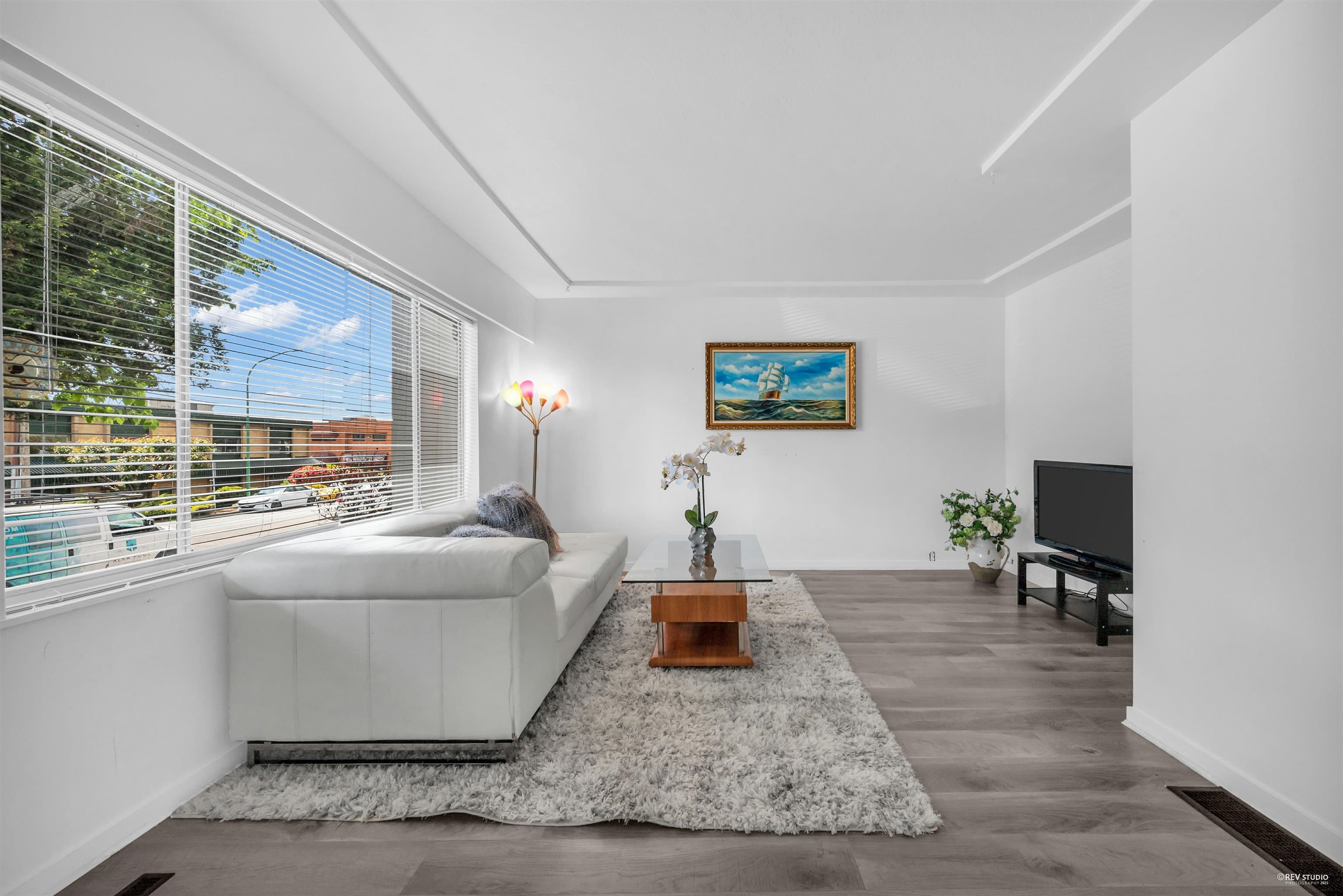 4021 Graveley Street, Burnaby, V5C 3T5 — photo 3