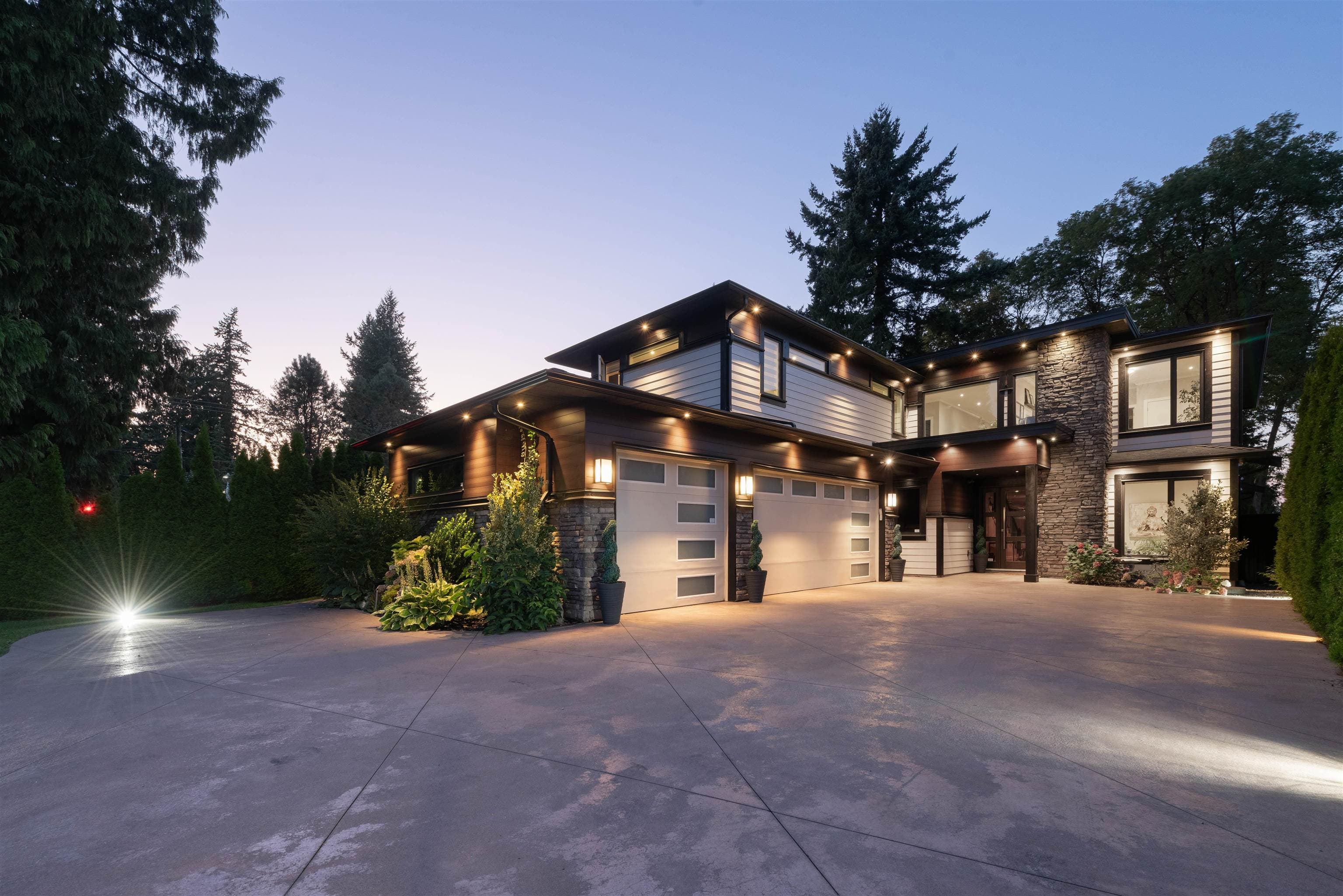 20025 Grade Crescent, Langley, V3A 4J3 — photo 1